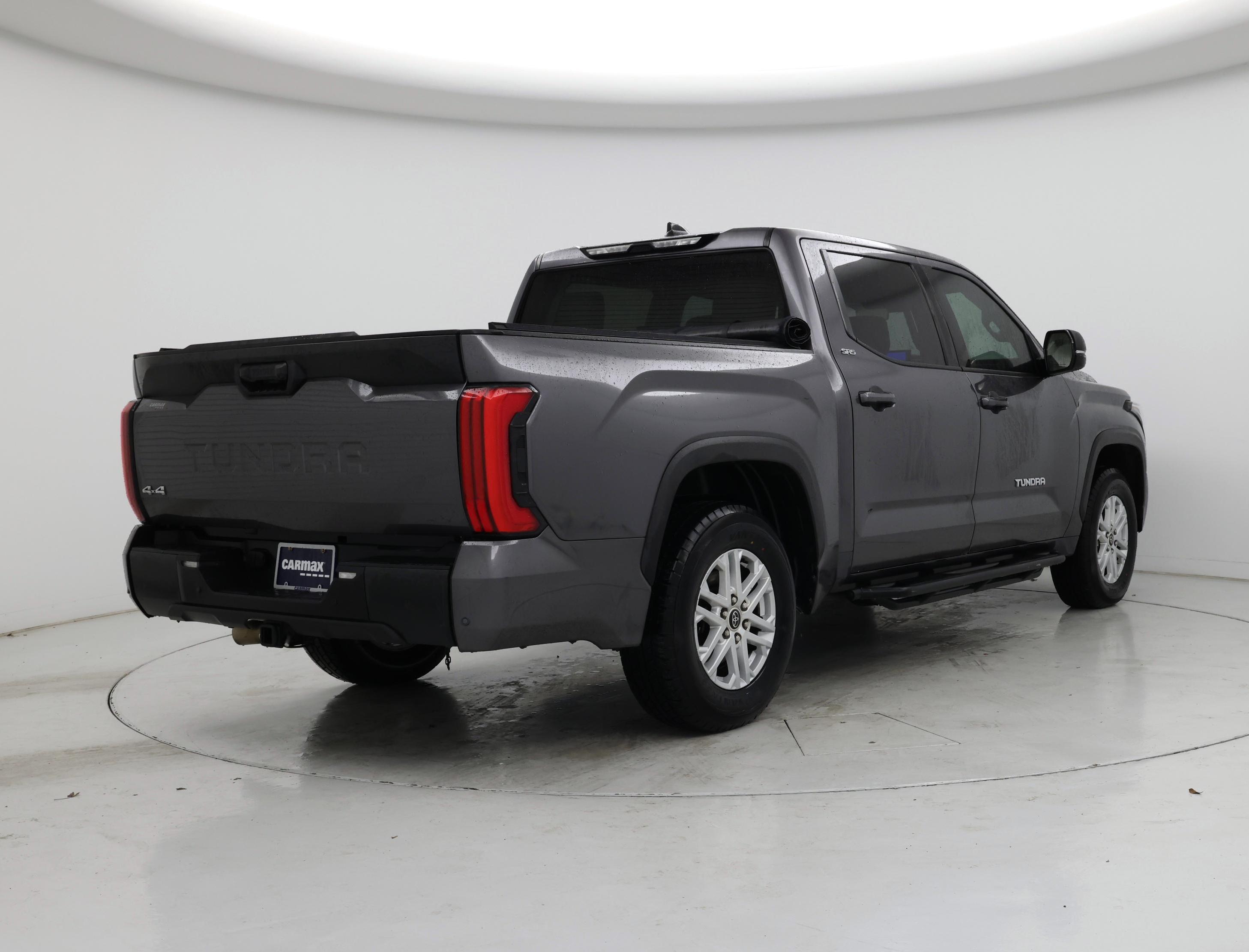 Thumbnail: 2022 Toyota Tundra - 8