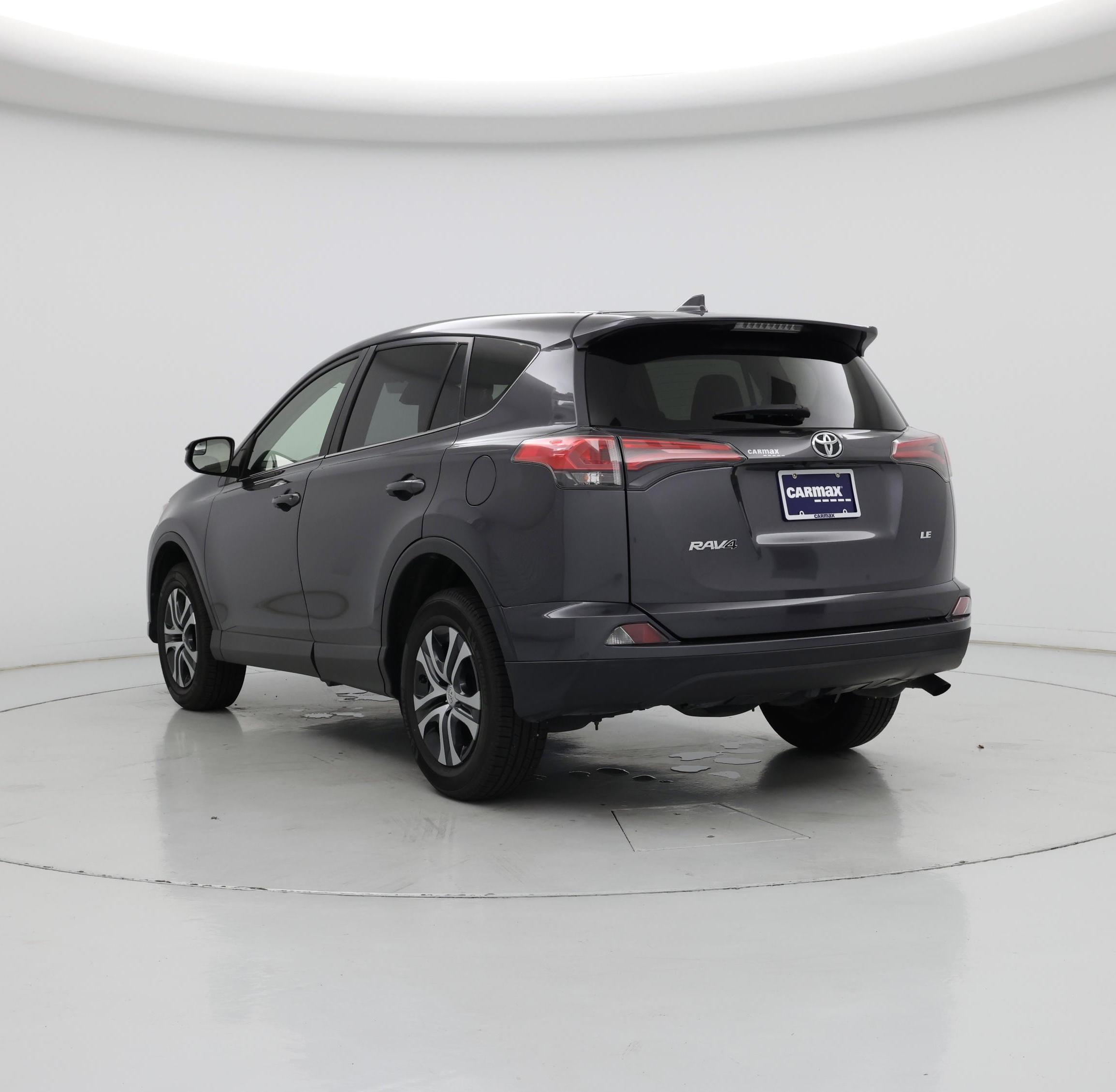 Thumbnail: 2017 Toyota RAV4 - 2