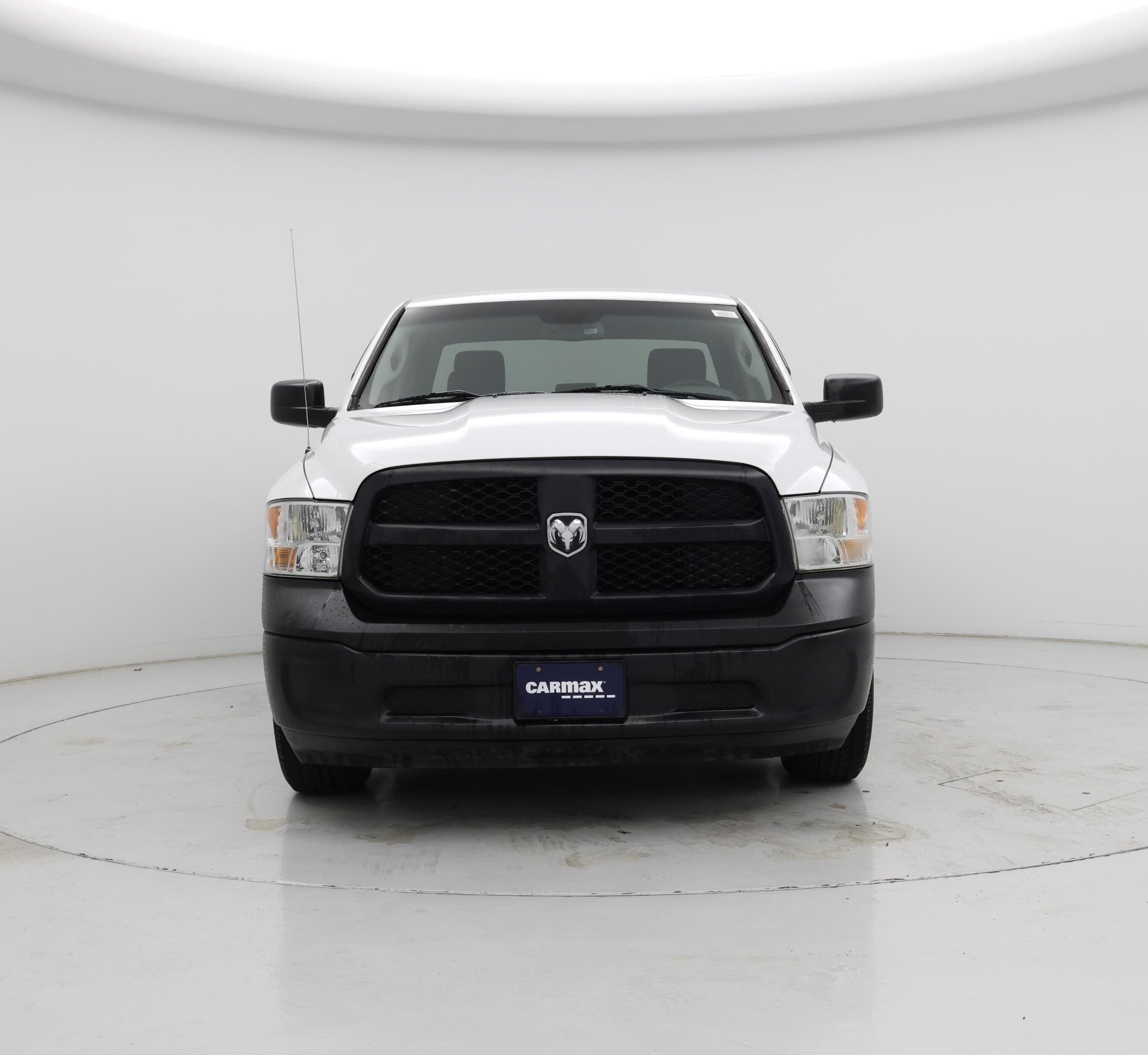 Thumbnail: 2019 RAM 1500 Classic - 5