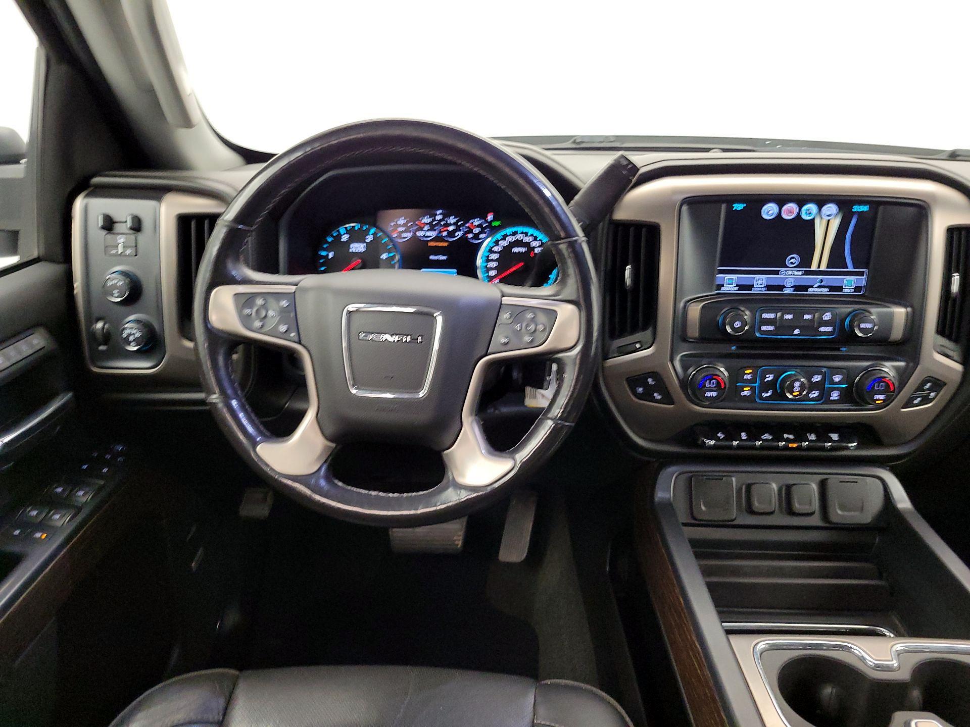 Thumbnail: 2018 GMC Sierra 3500 - 10
