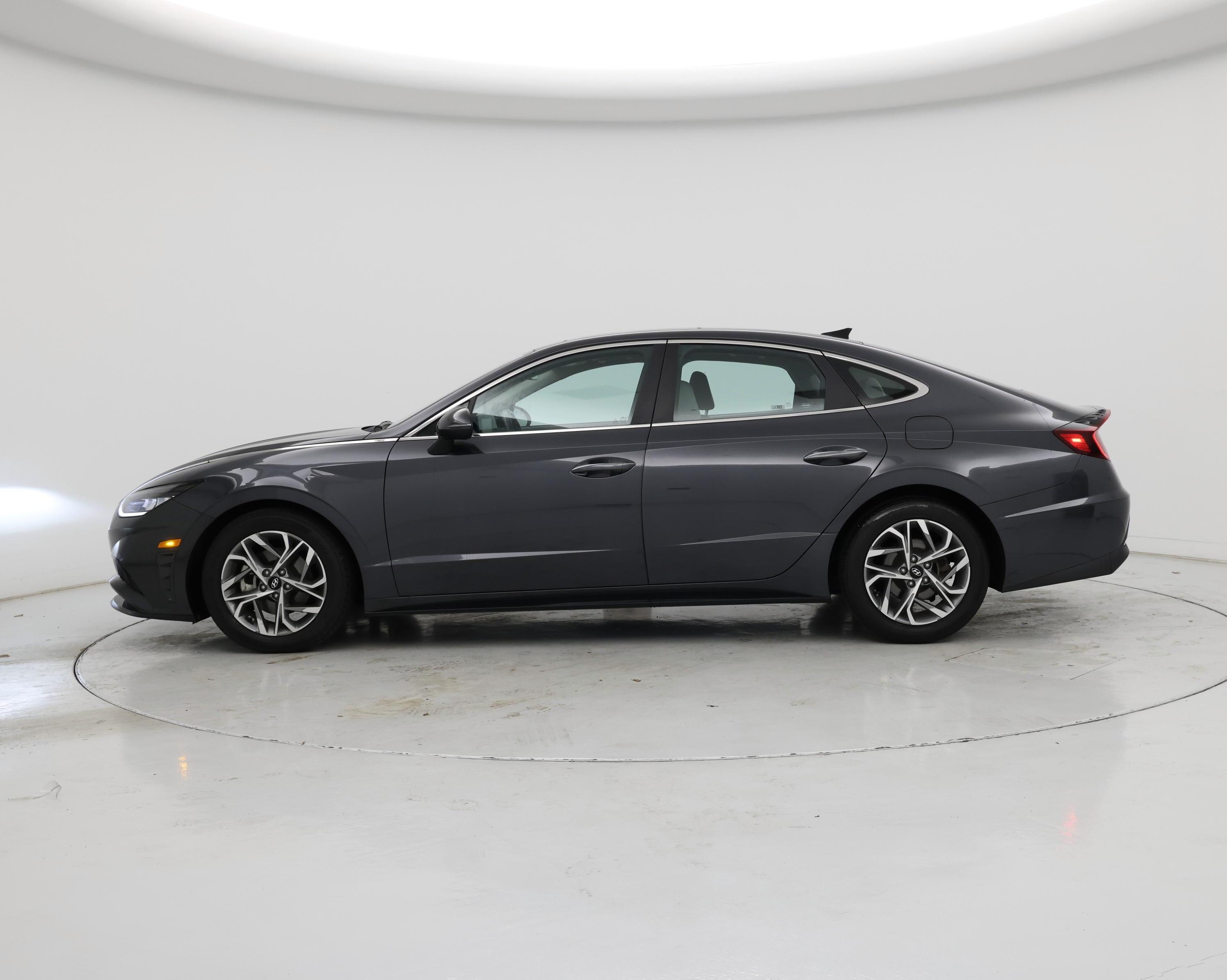 Thumbnail: 2020 Hyundai Sonata - 3