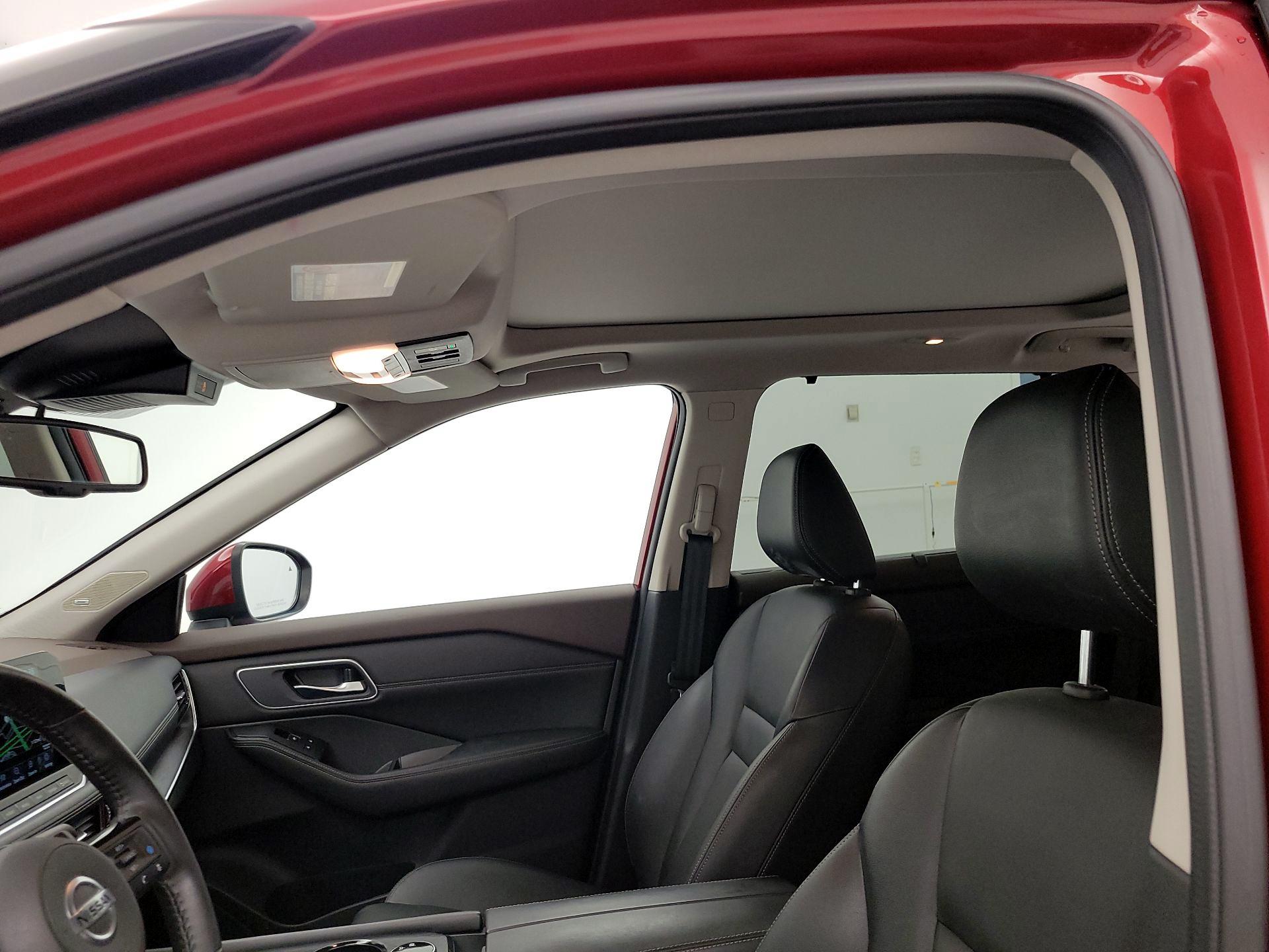 Thumbnail: 2021 Nissan Rogue - 20