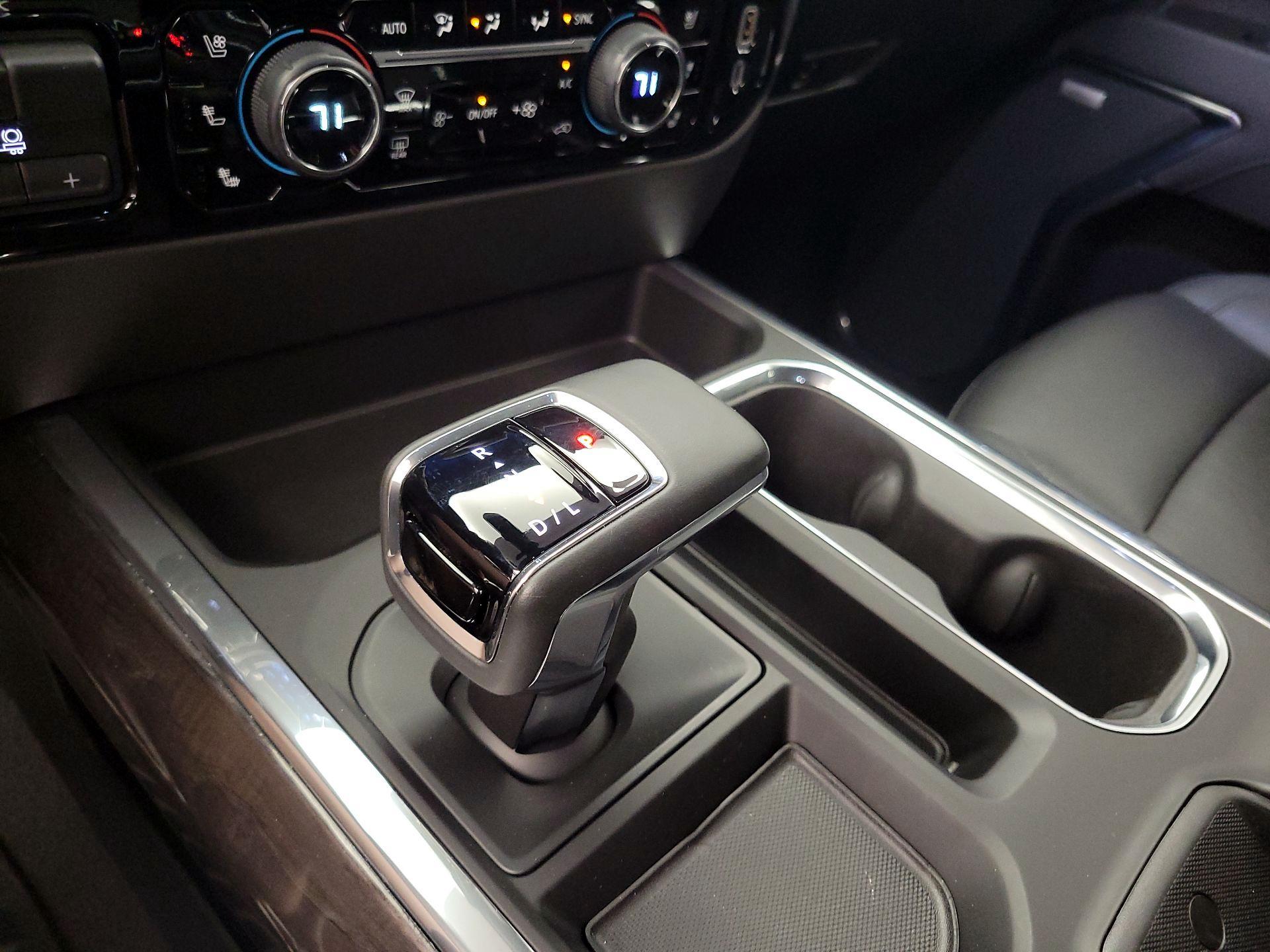 Thumbnail: 2023 Chevrolet Silverado 1500 - 18