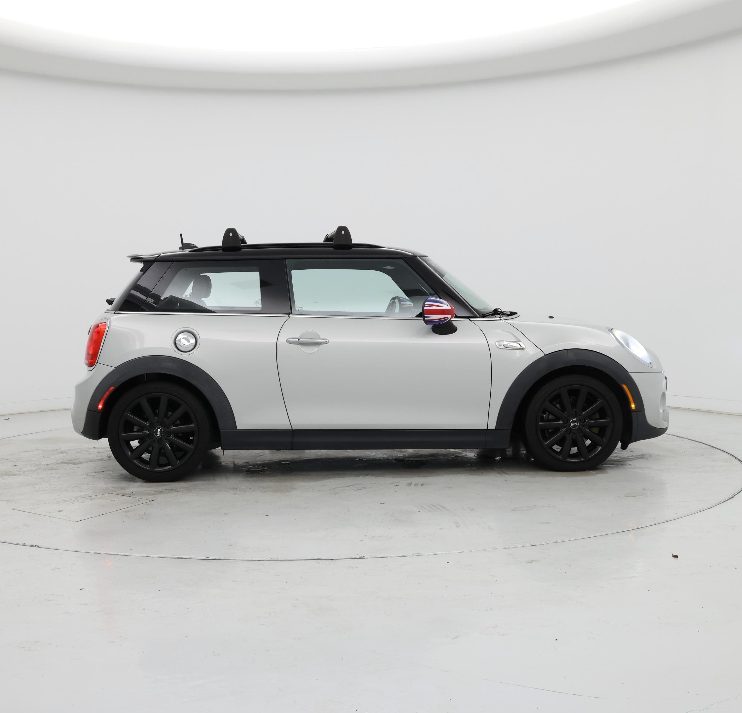 Thumbnail: 2015 MINI Cooper Hardtop - 7