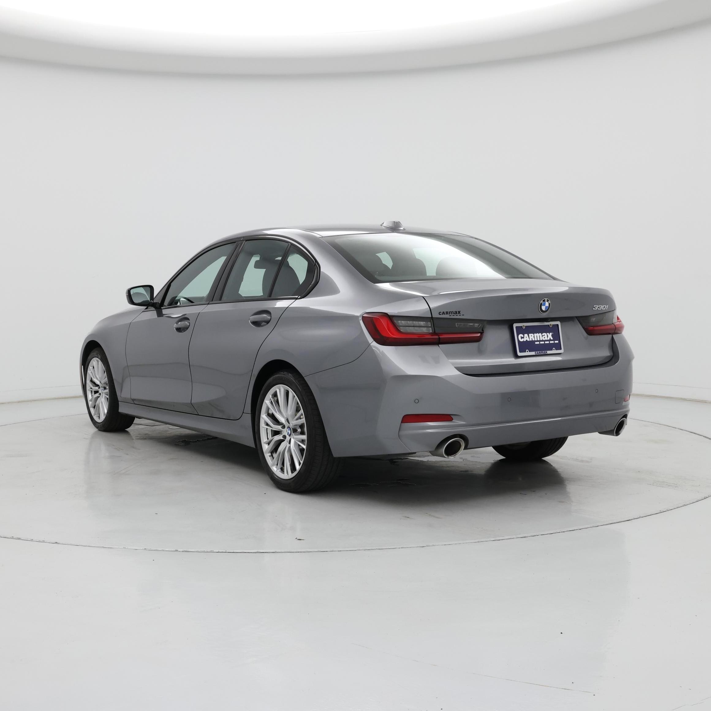 Thumbnail: 2023 BMW 3 Series - 2
