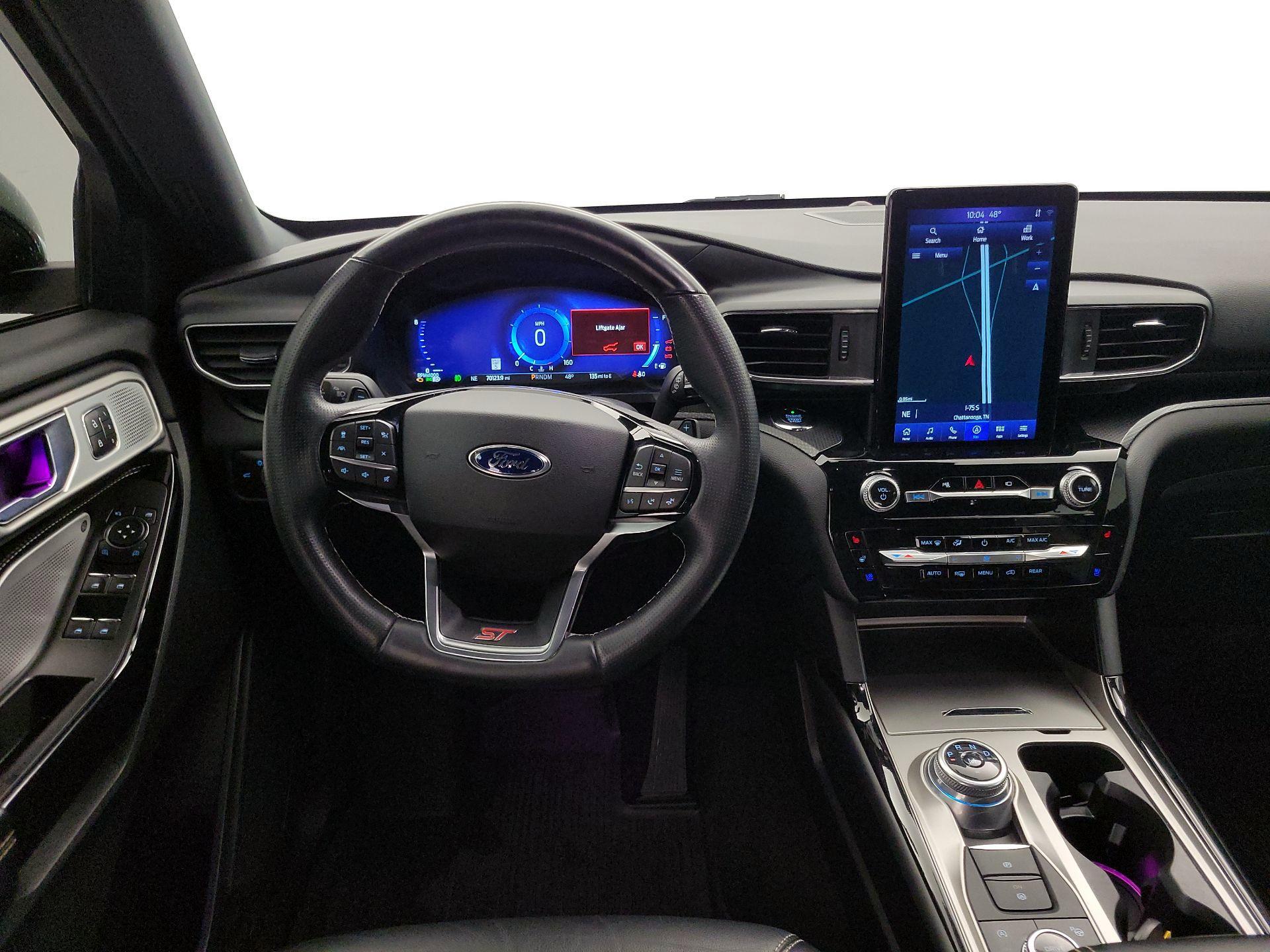 Thumbnail: 2021 Ford Explorer - 10