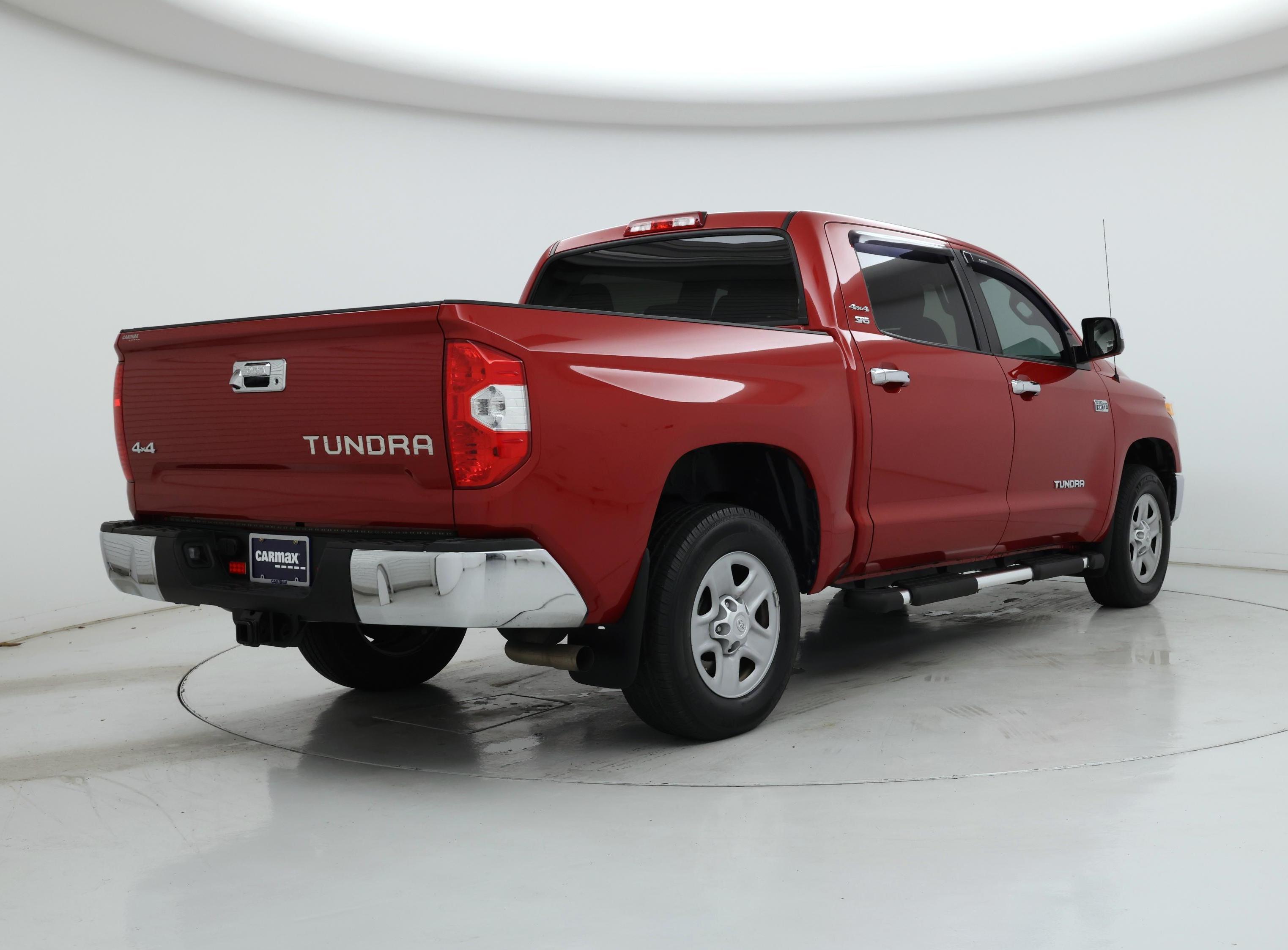 Thumbnail: 2017 Toyota Tundra - 8