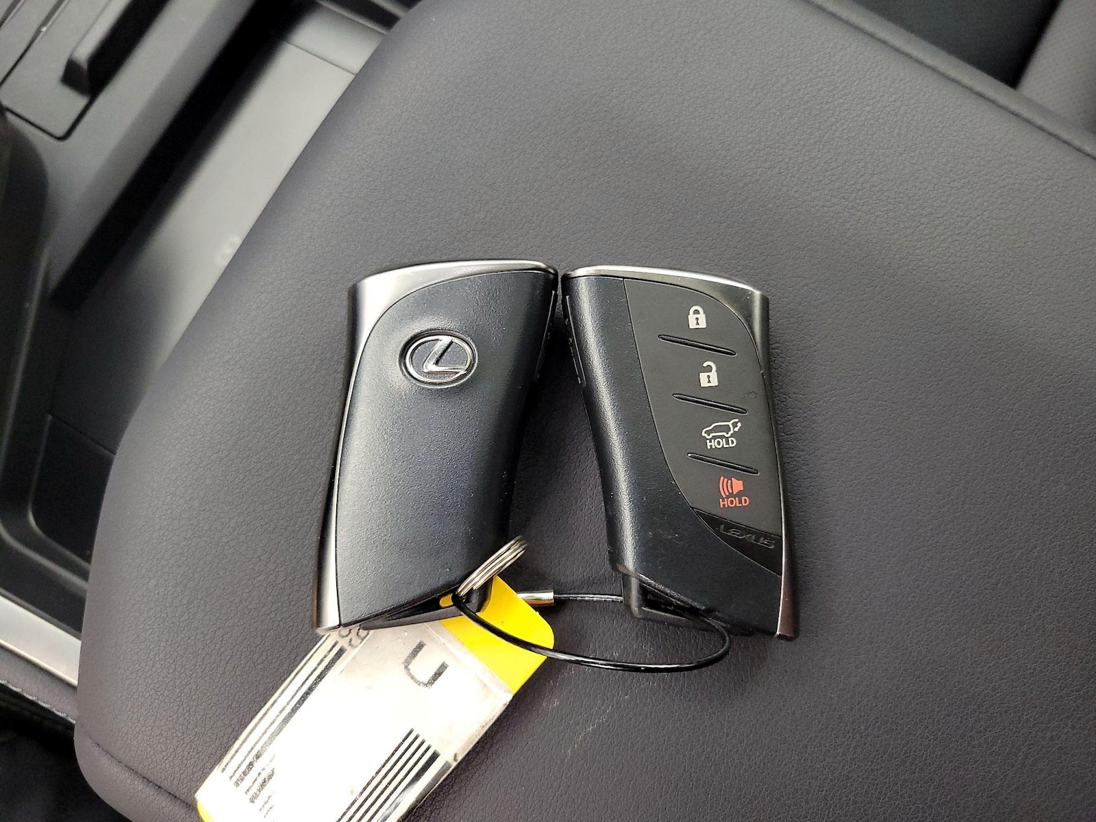 2025 Lexus GX Overtrail - Photo 24