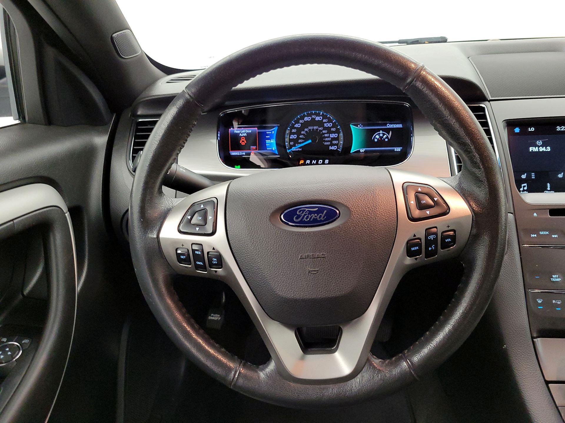 Thumbnail: 2017 Ford Taurus - 10