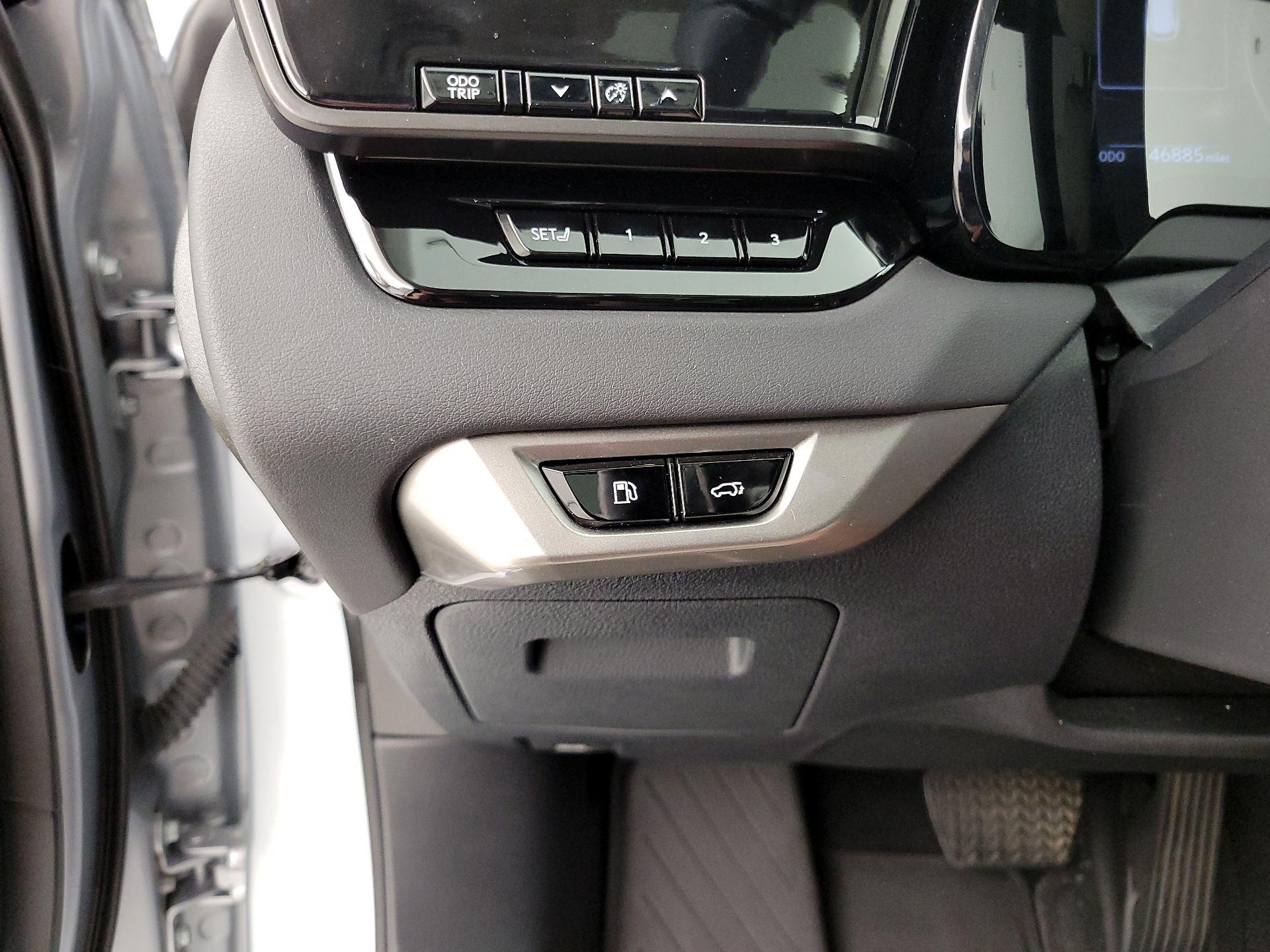 Thumbnail: 2023 Lexus RX - 13
