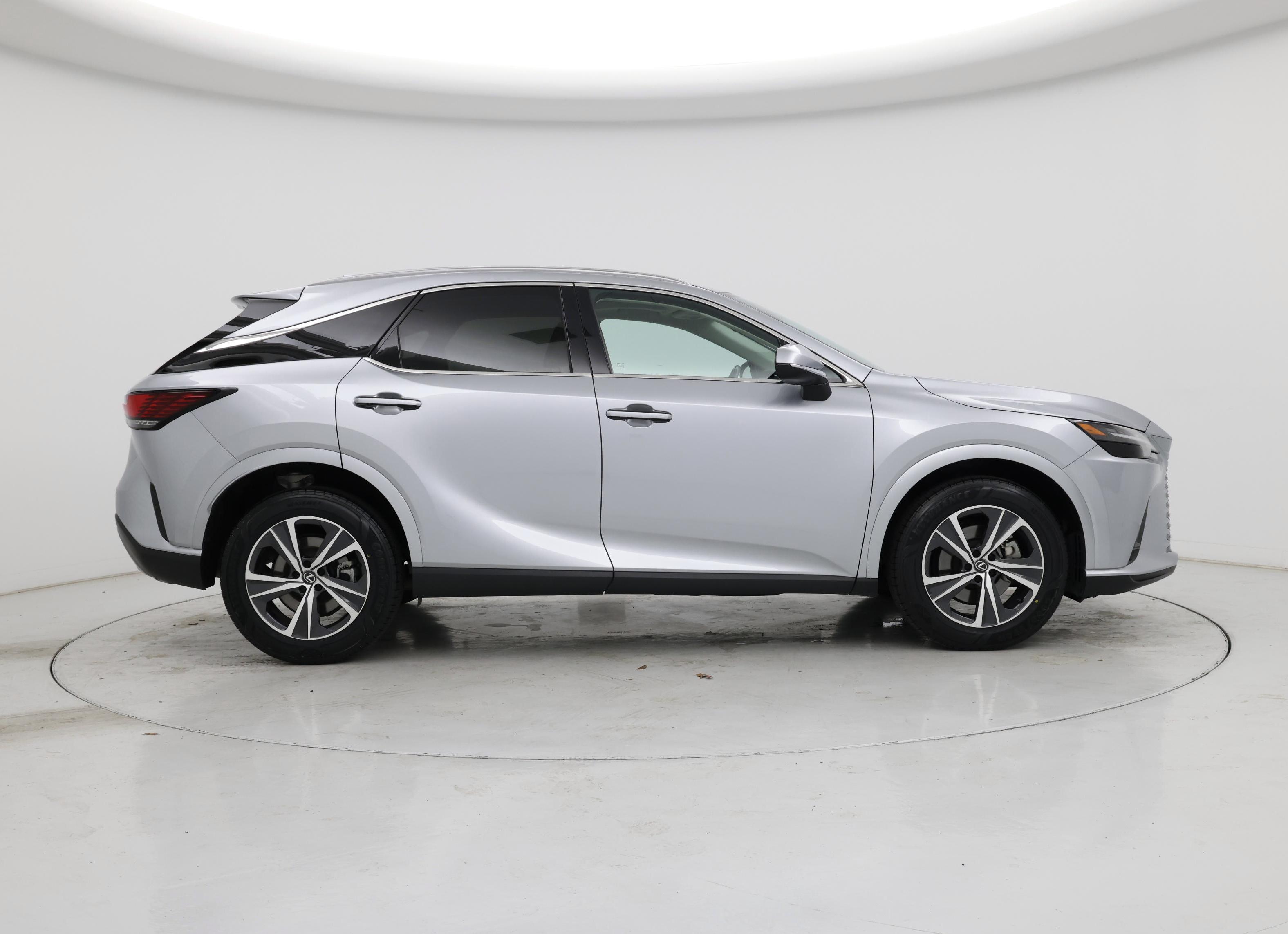 Thumbnail: 2023 Lexus RX - 7