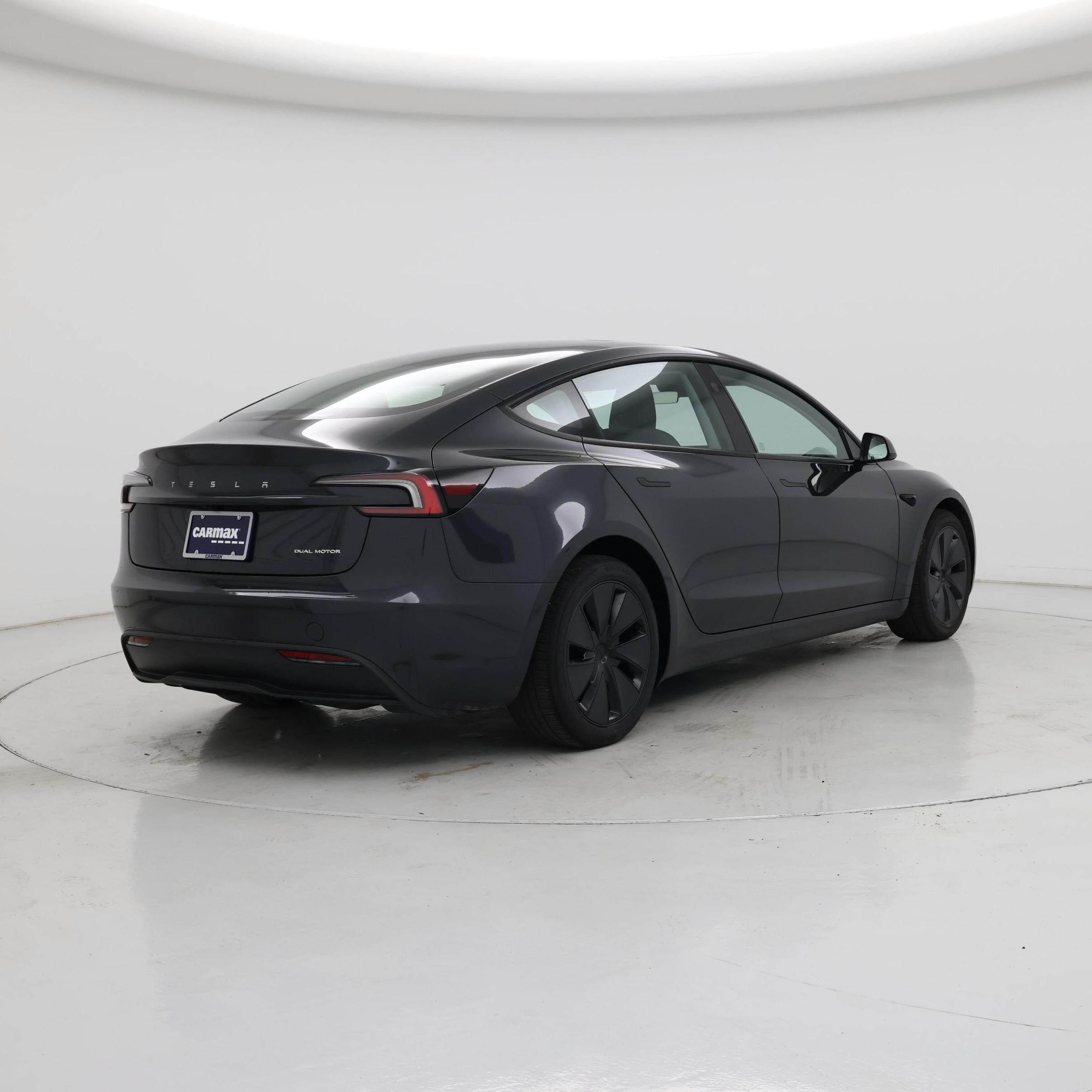 Thumbnail: 2025 Tesla Model 3 - 8