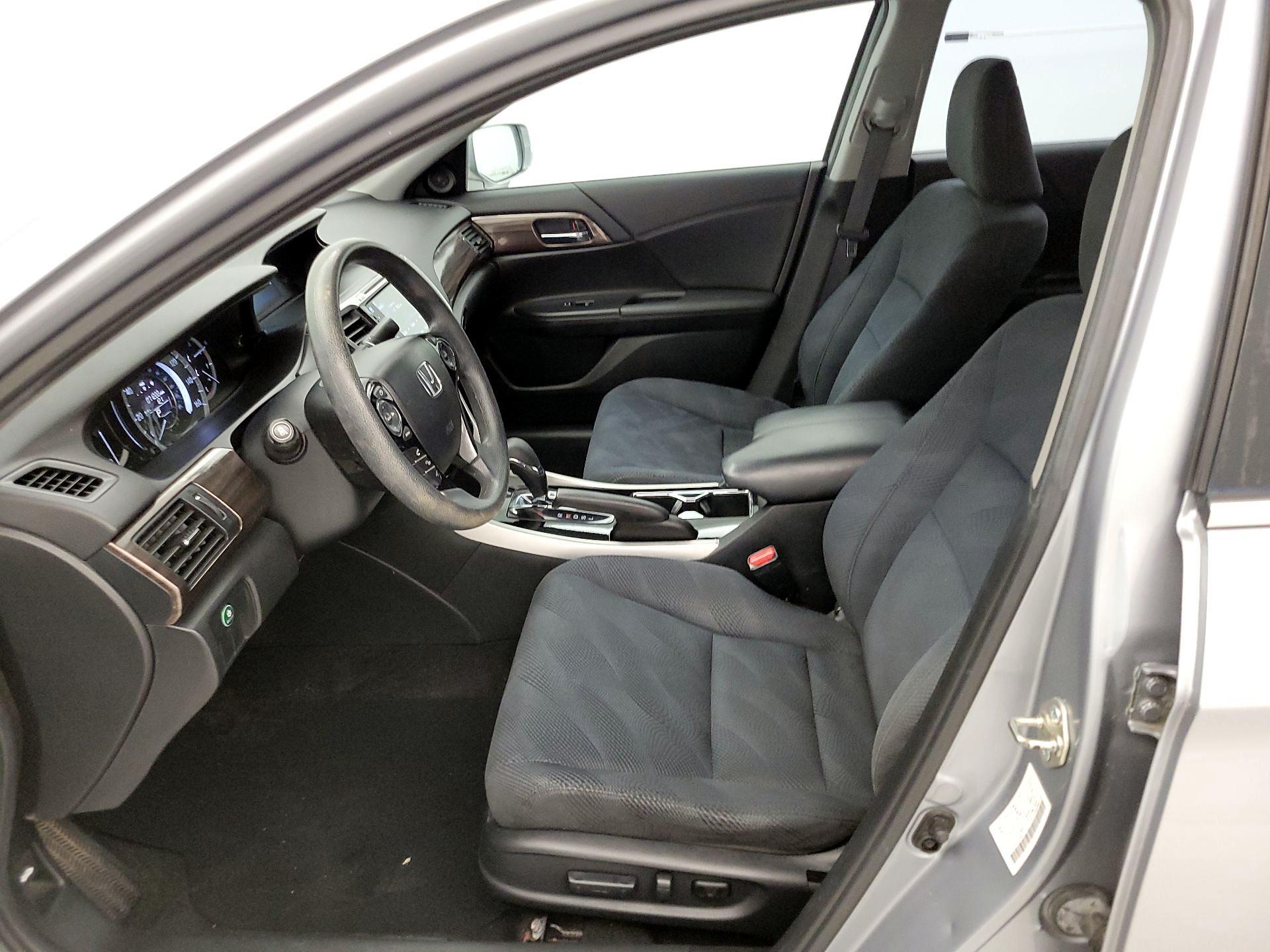 Thumbnail: 2016 Honda Accord - 11