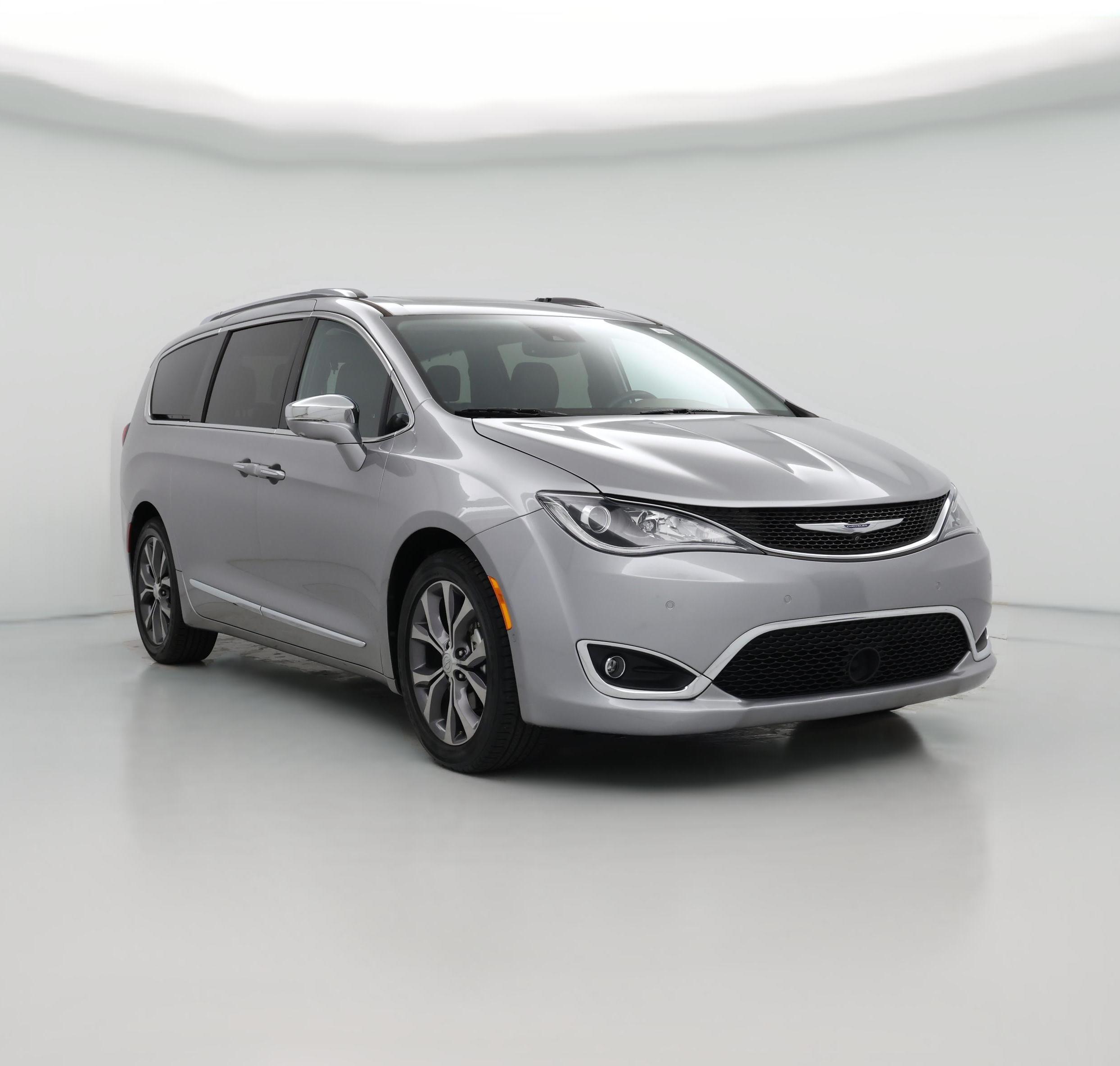 Thumbnail: 2017 Chrysler Pacifica - 1