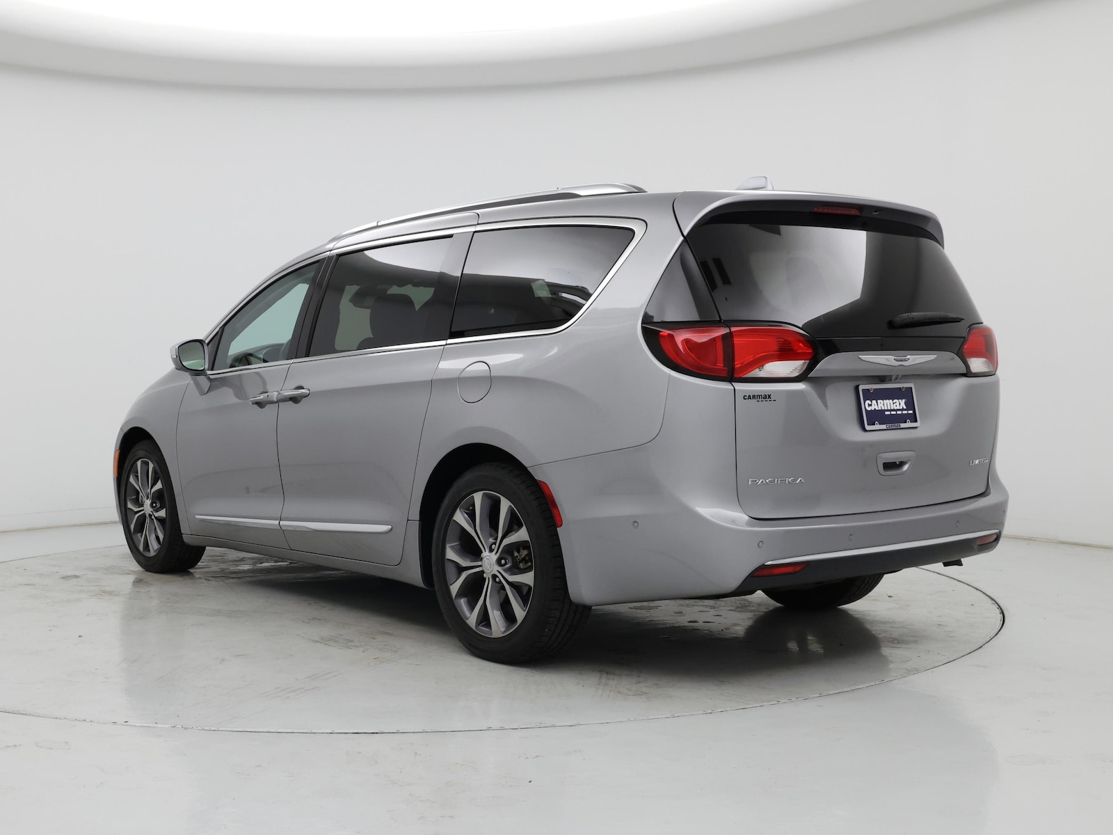 2017 Chrysler Pacifica Limited - Photo 3