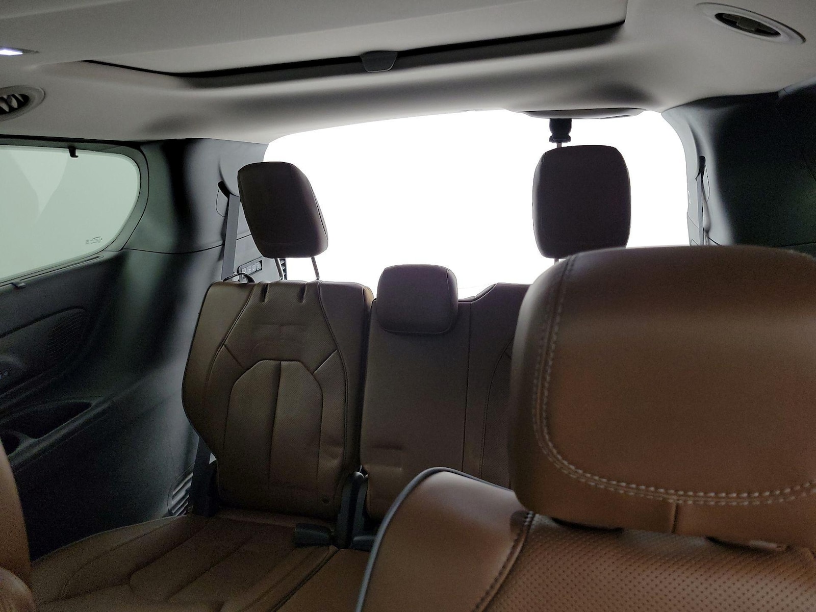 2017 Chrysler Pacifica Limited - Photo 23