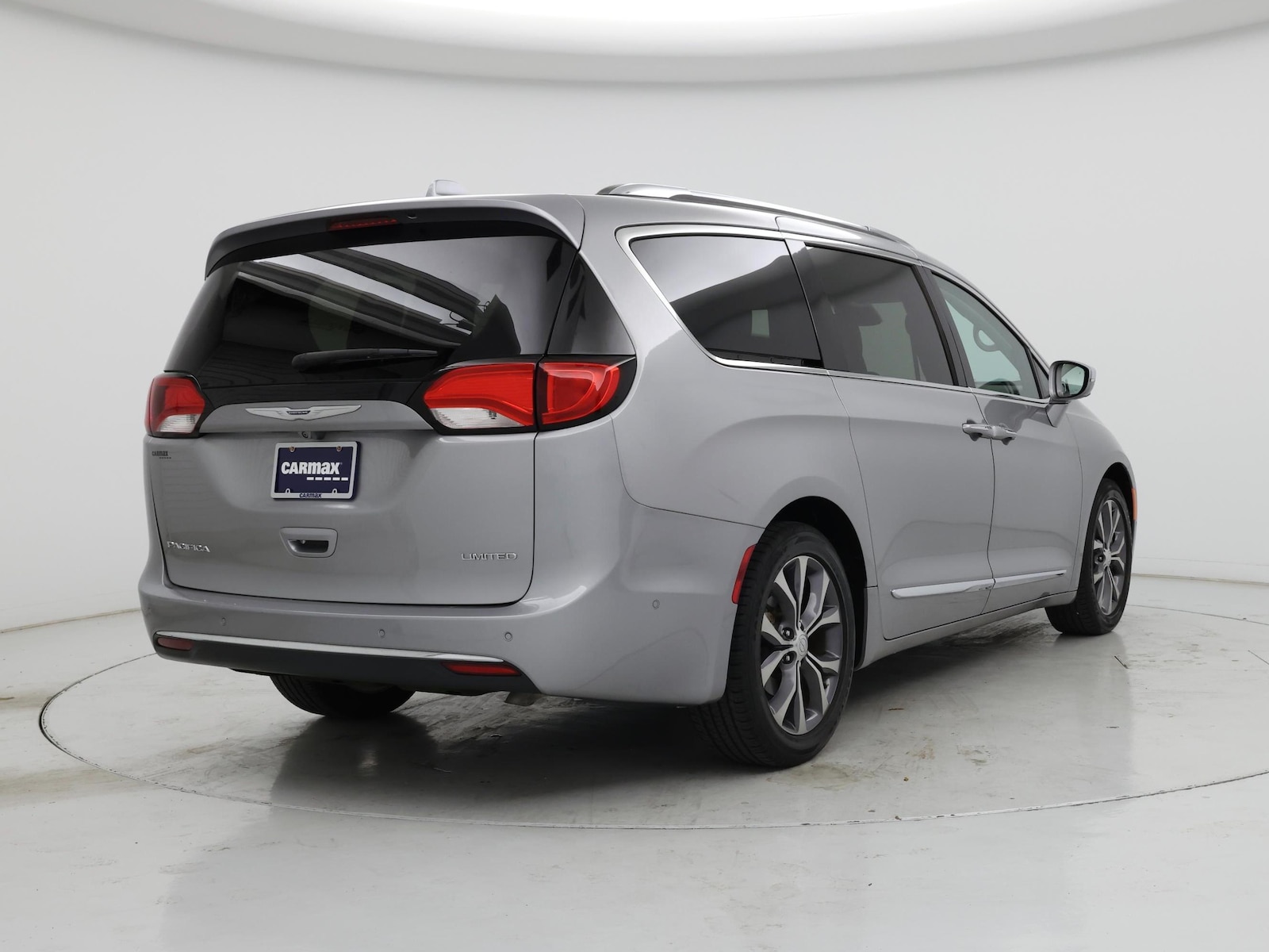 2017 Chrysler Pacifica Limited - Photo 9