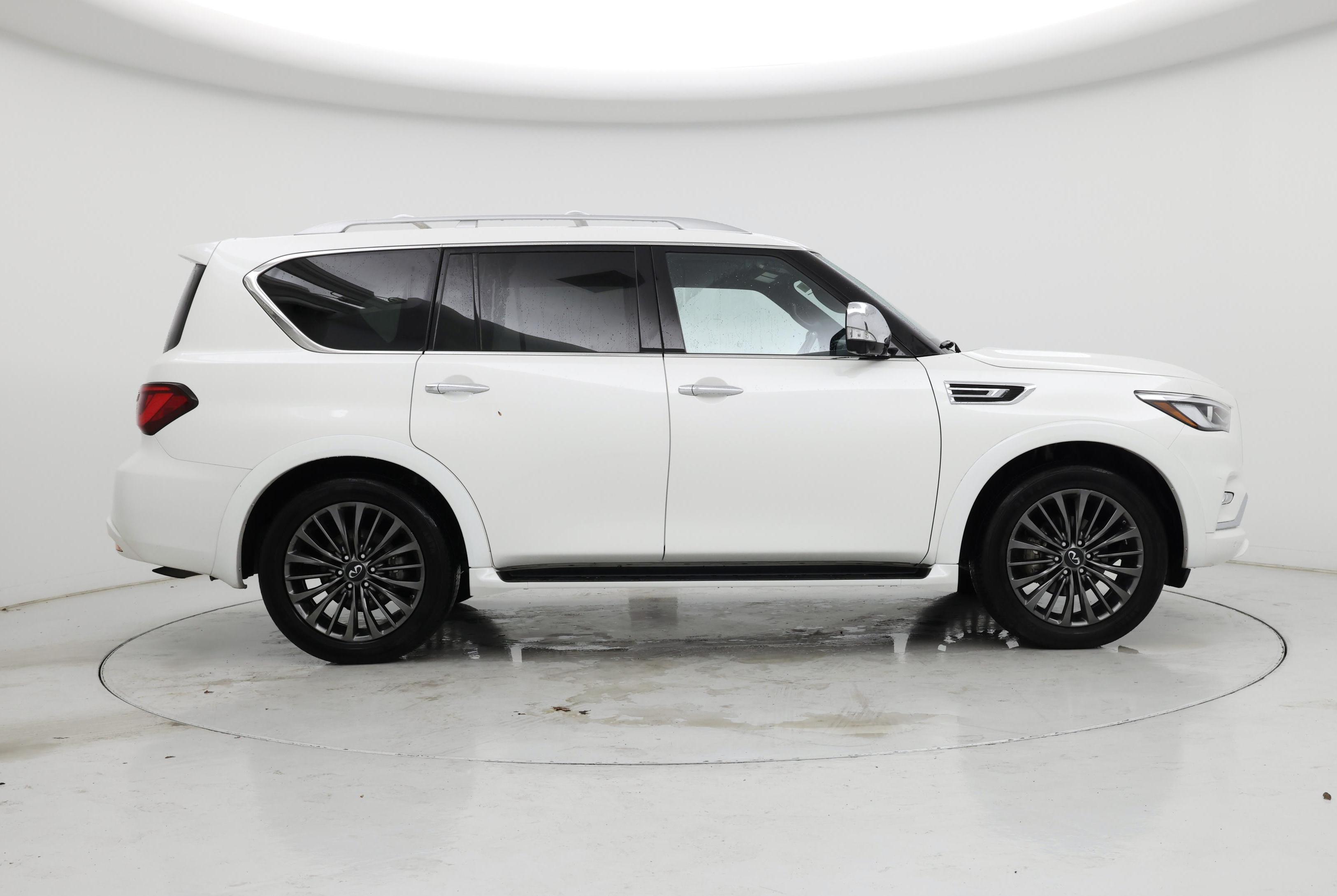 Thumbnail: 2022 INFINITI QX80 - 7
