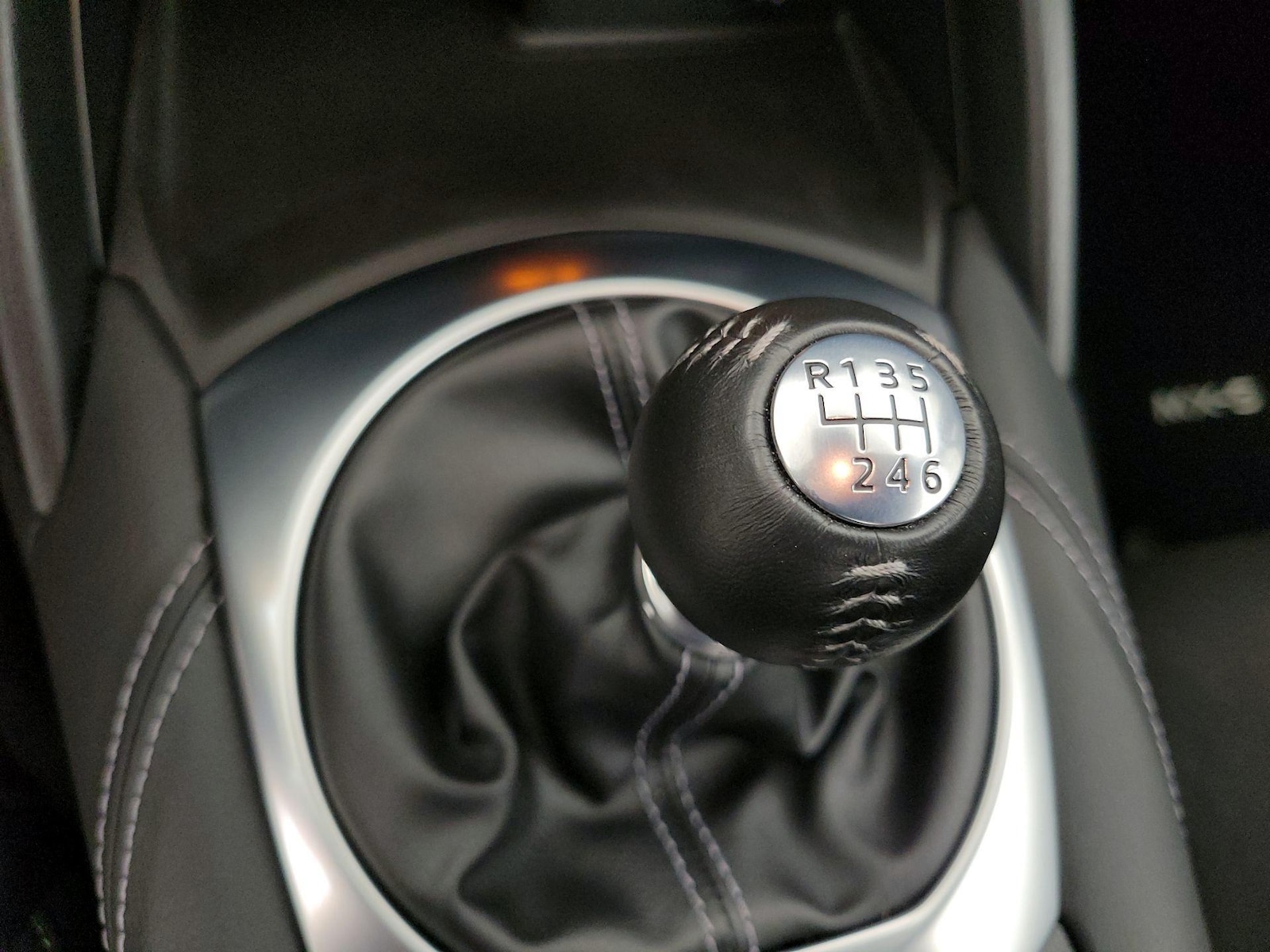 2024 Mazda MX-5 Miata Club - Photo 18