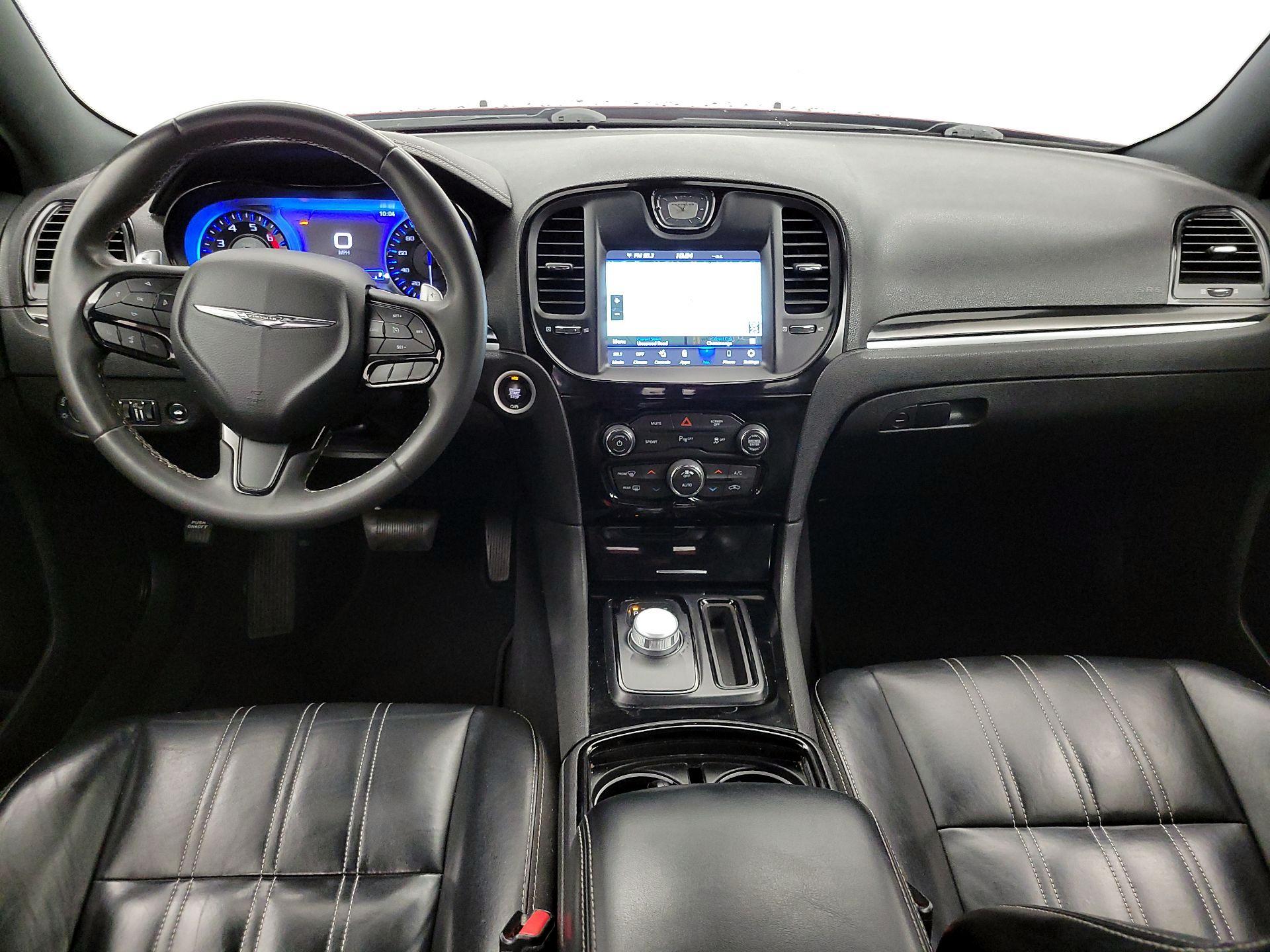 Thumbnail: 2022 Chrysler 300 - 9