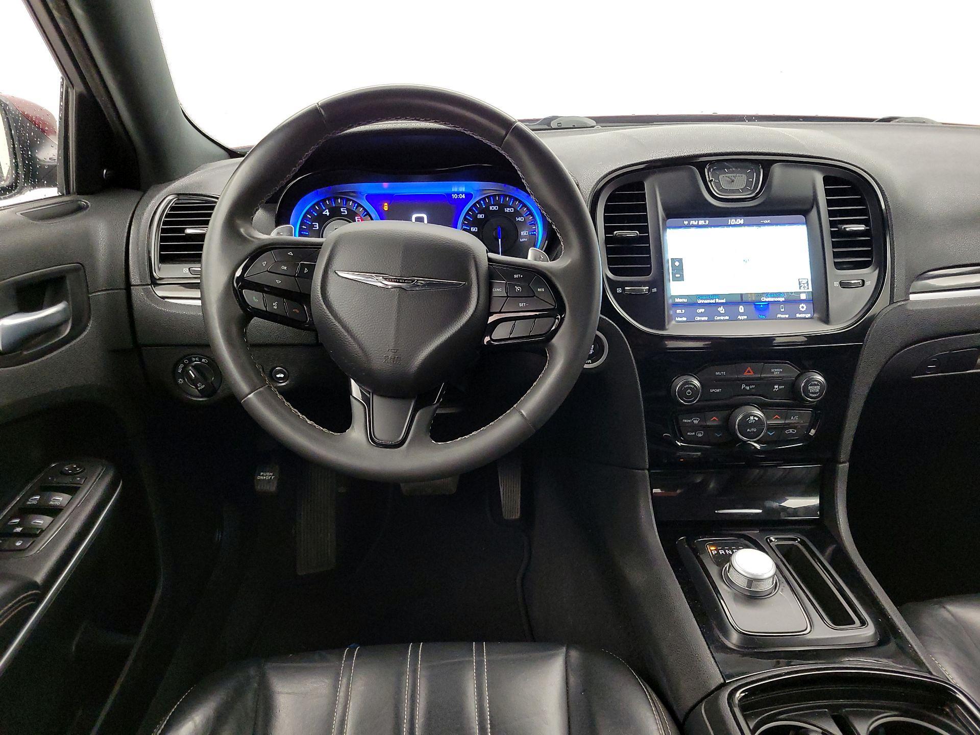 Thumbnail: 2022 Chrysler 300 - 10