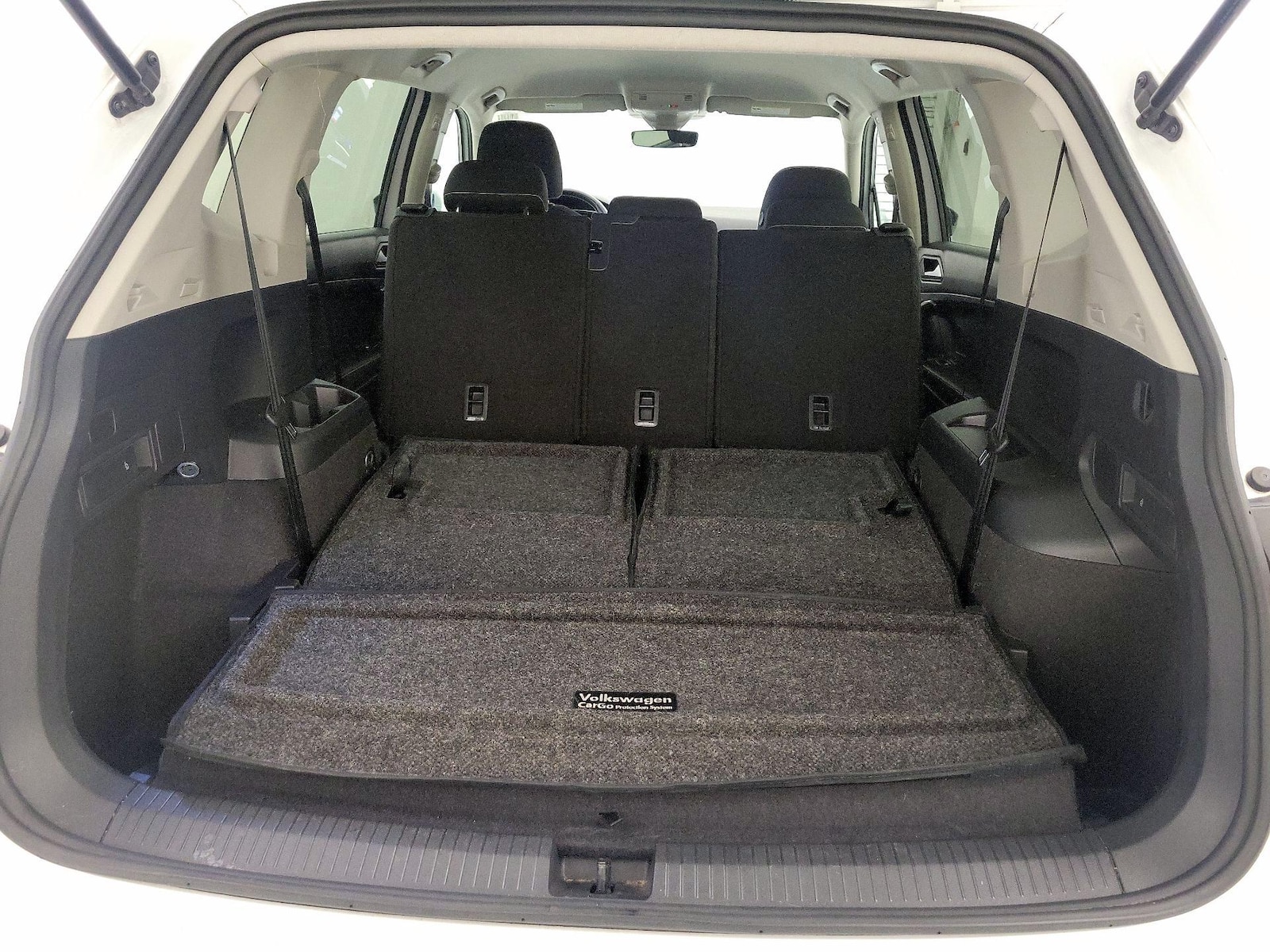 2024 Volkswagen Tiguan S - Photo 22