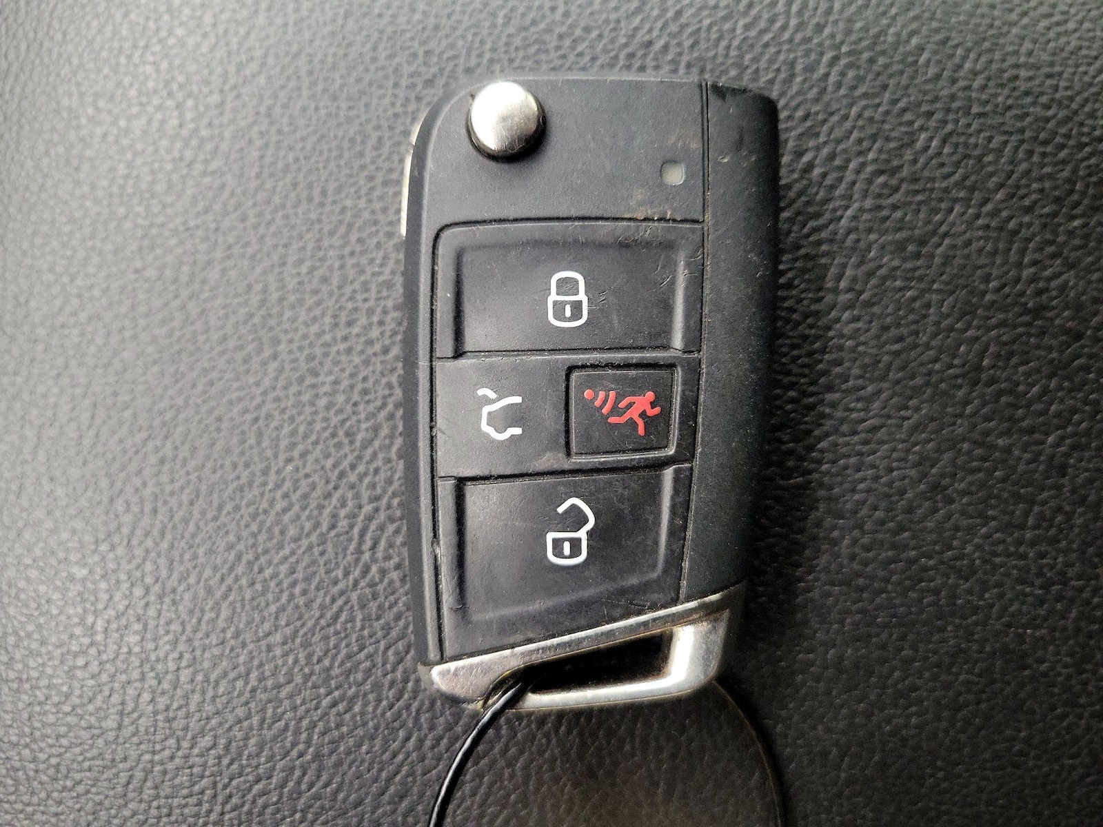 2024 Volkswagen Tiguan S - Photo 24
