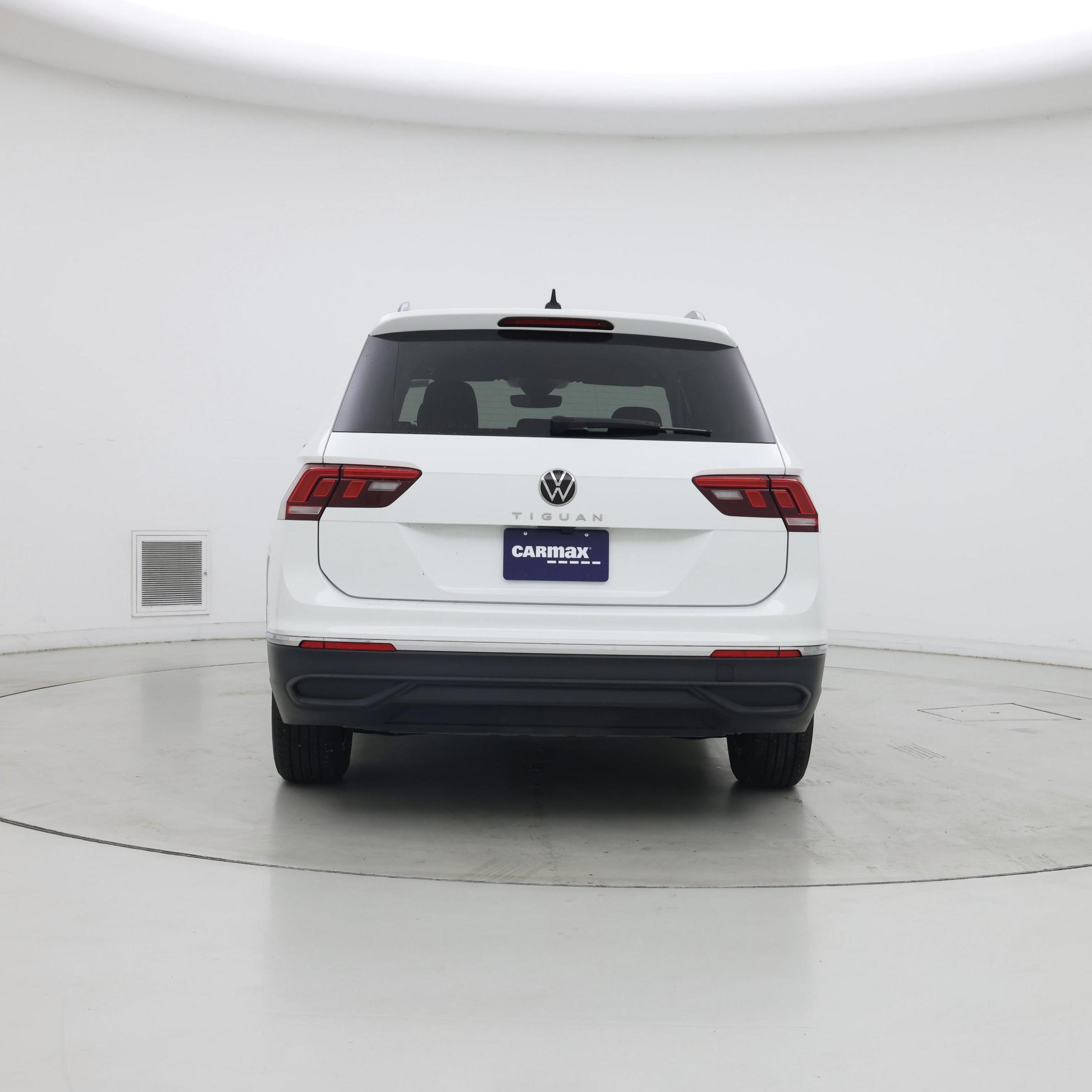 Thumbnail: 2024 Volkswagen Tiguan - 6