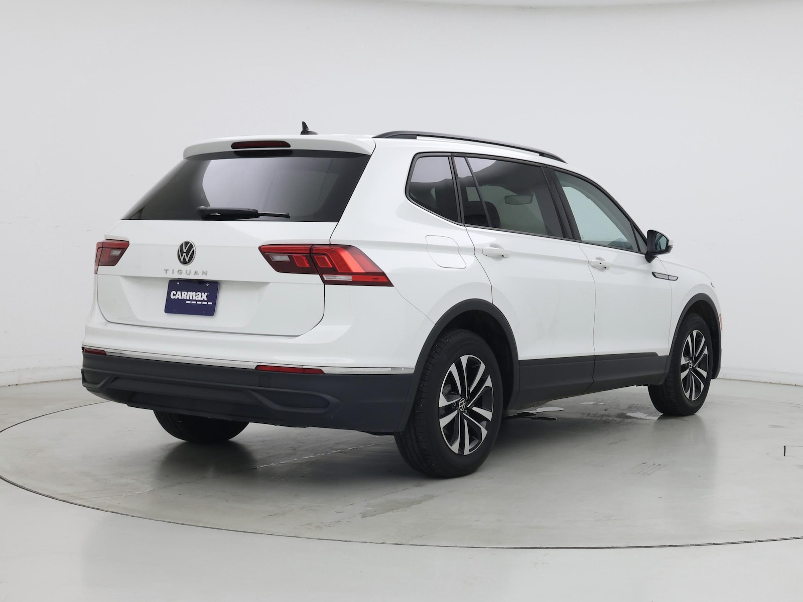 2024 Volkswagen Tiguan S - Photo 9