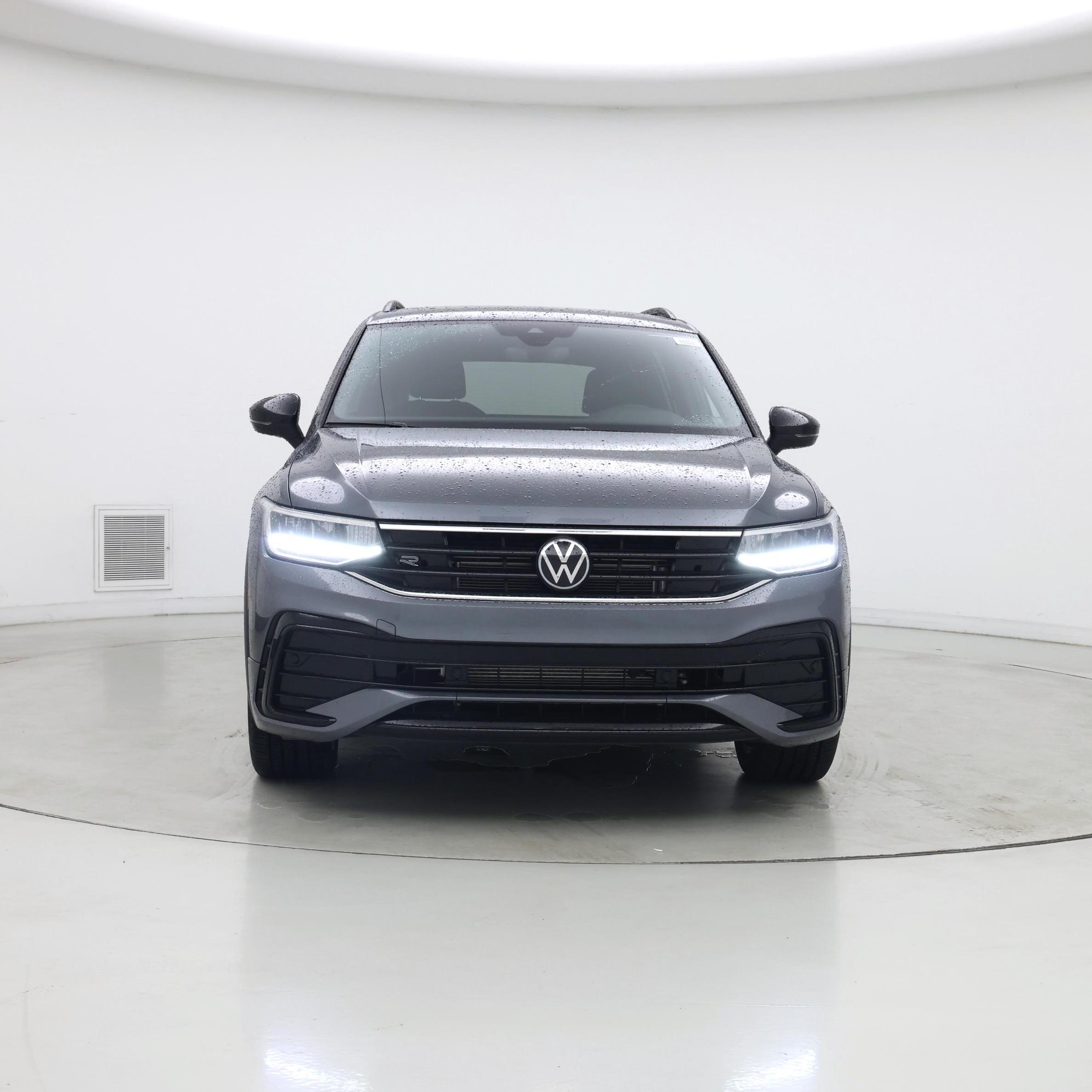 Thumbnail: 2024 Volkswagen Tiguan - 5