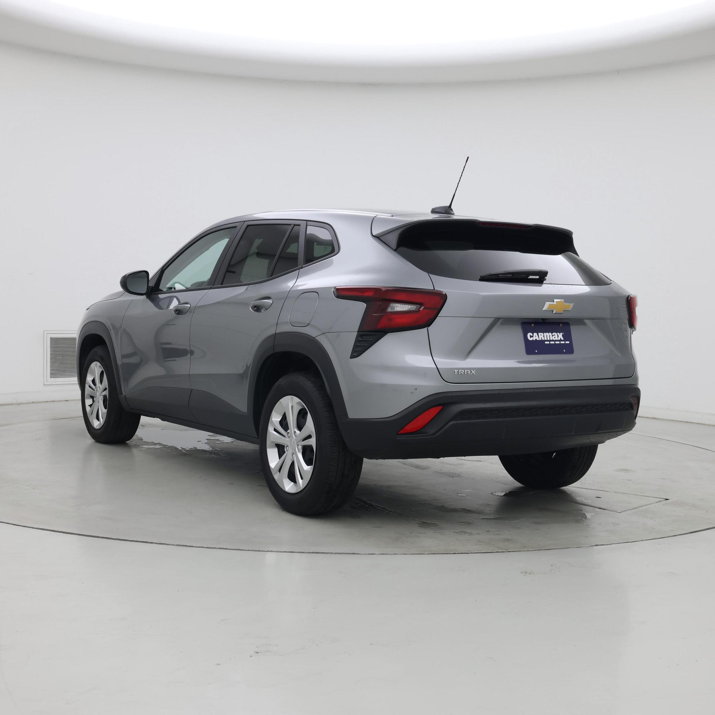 Thumbnail: 2024 Chevrolet Trax - 2