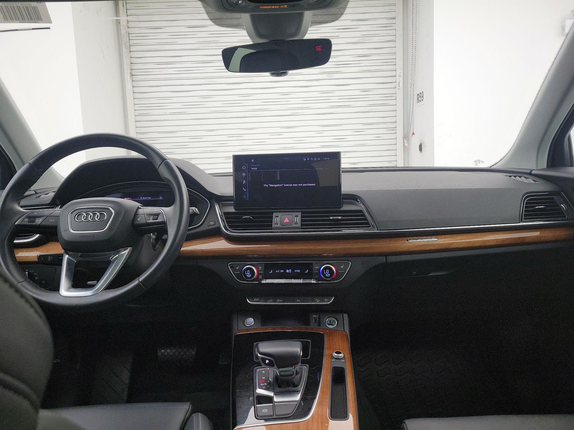 Thumbnail: 2023 Audi Q5 - 9