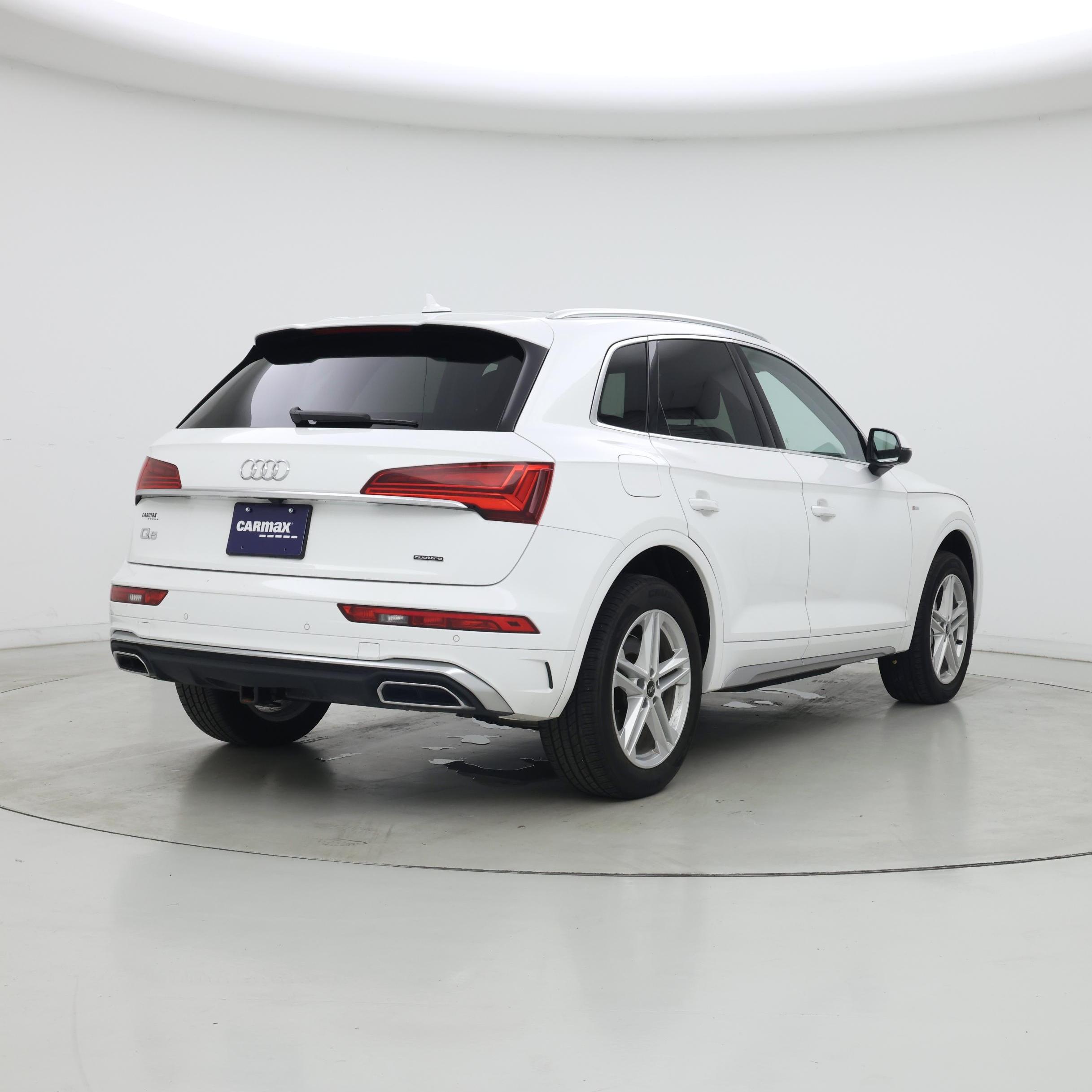 Thumbnail: 2023 Audi Q5 - 8
