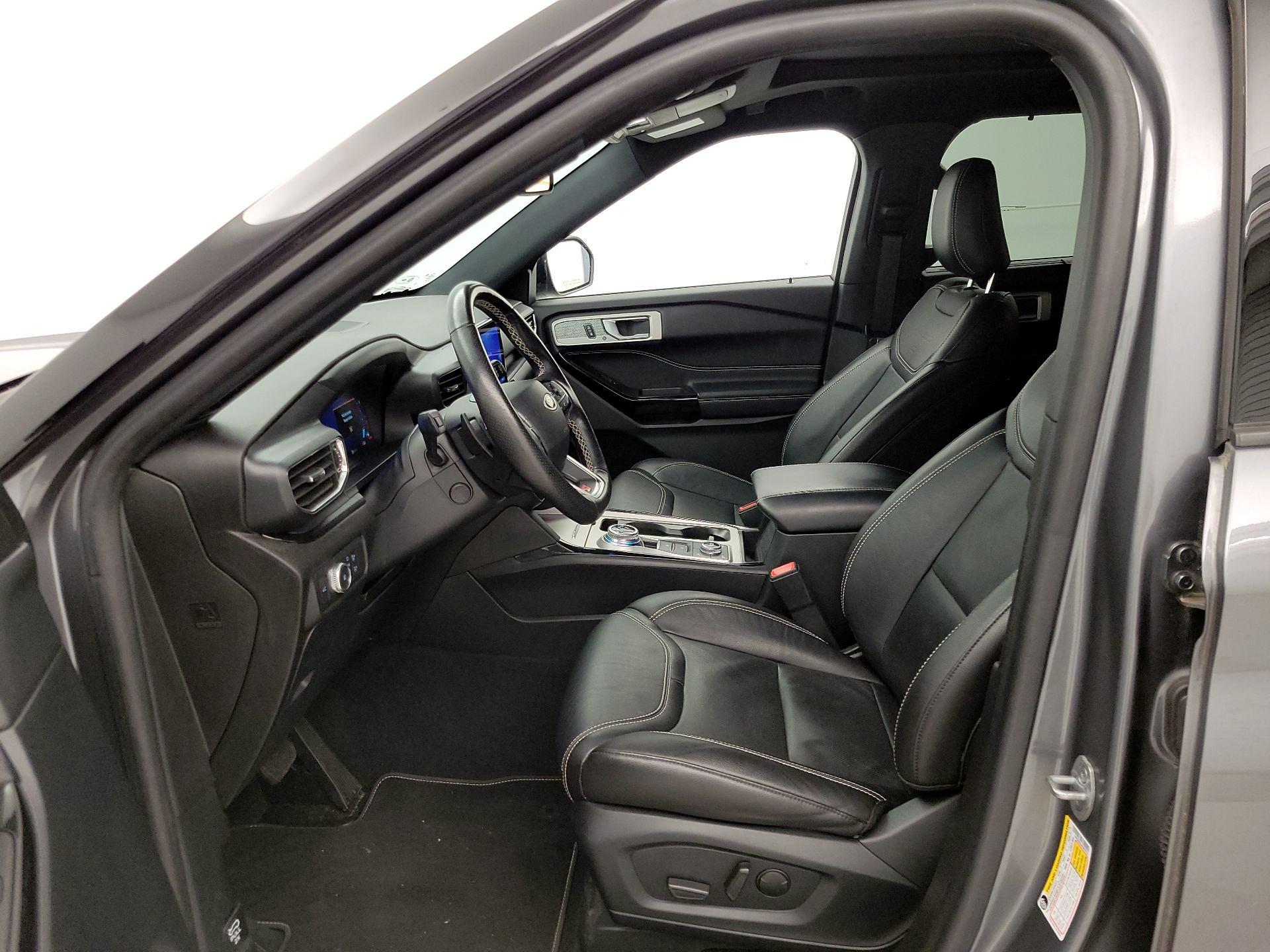 Thumbnail: 2022 Ford Explorer - 11