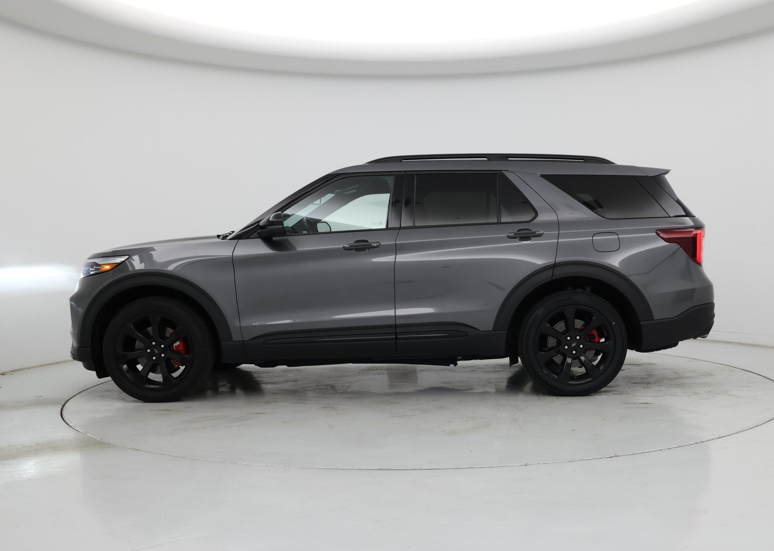 Thumbnail: 2022 Ford Explorer - 3