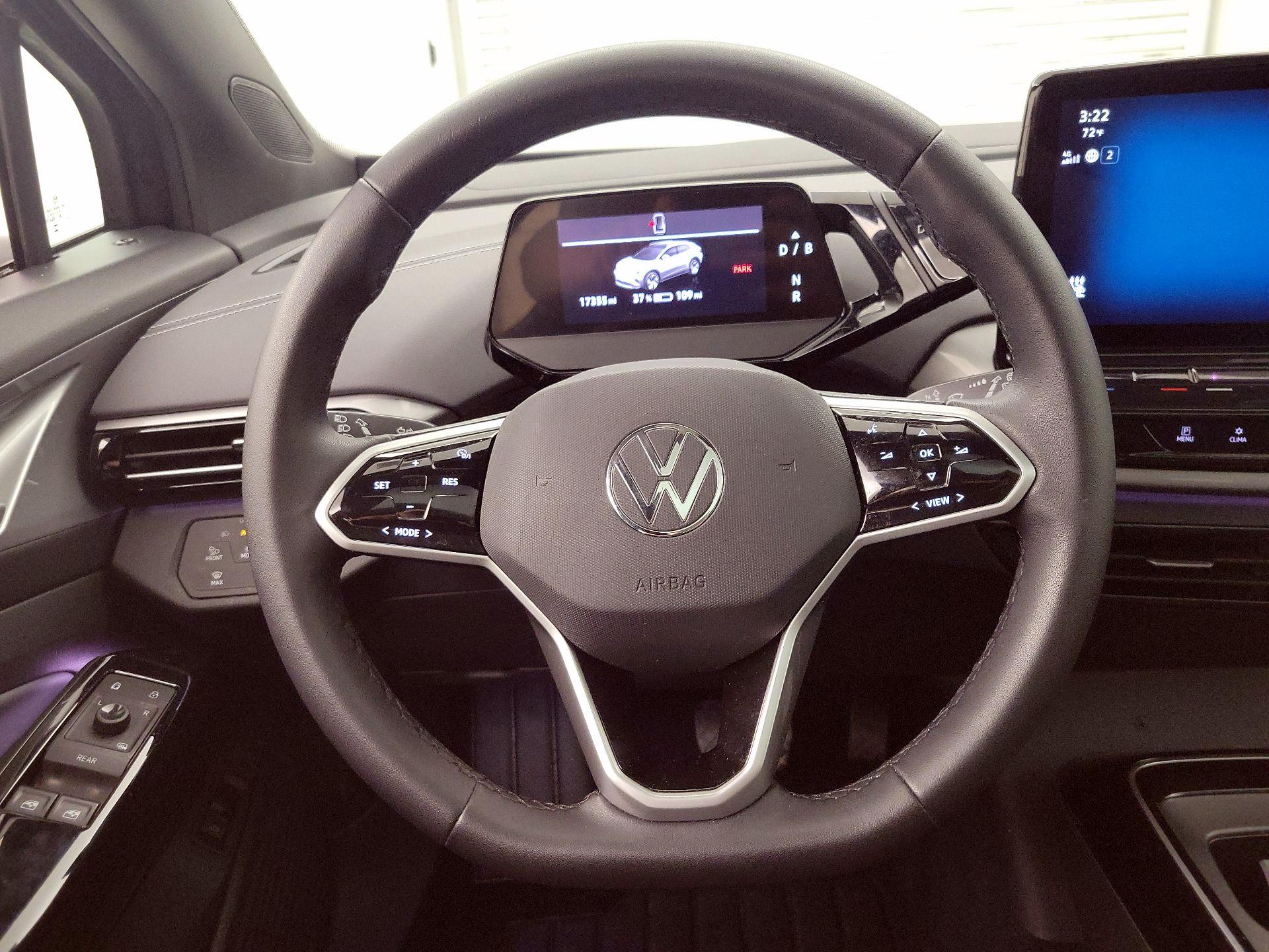 Thumbnail: 2023 Volkswagen ID.4 - 10
