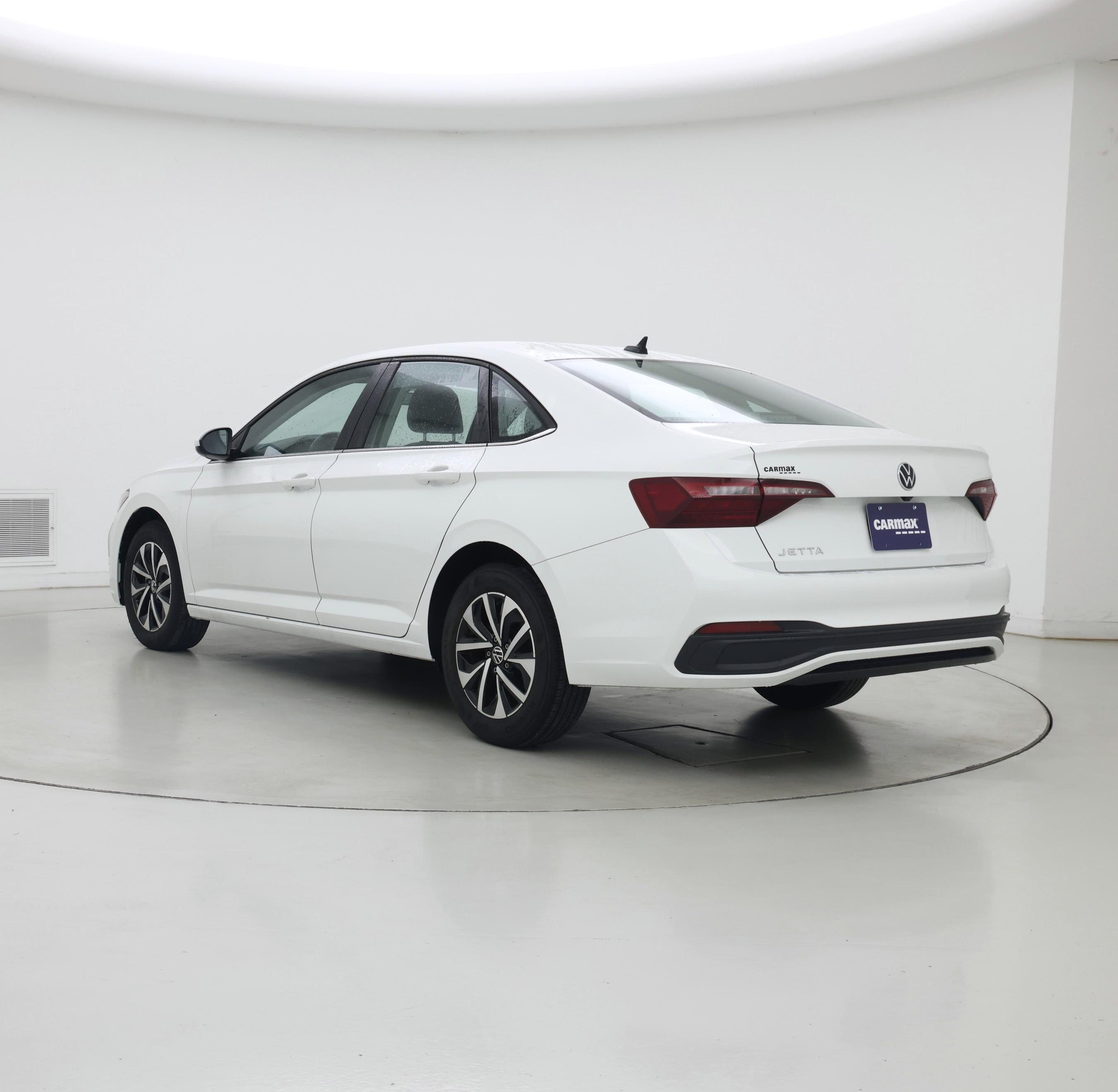 Thumbnail: 2024 Volkswagen Jetta - 2