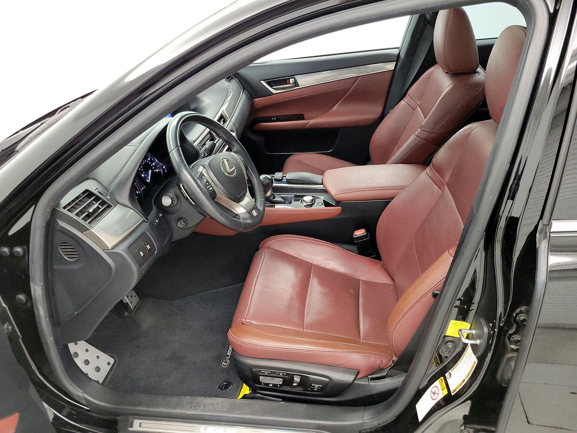 Thumbnail: 2015 Lexus GS - 11