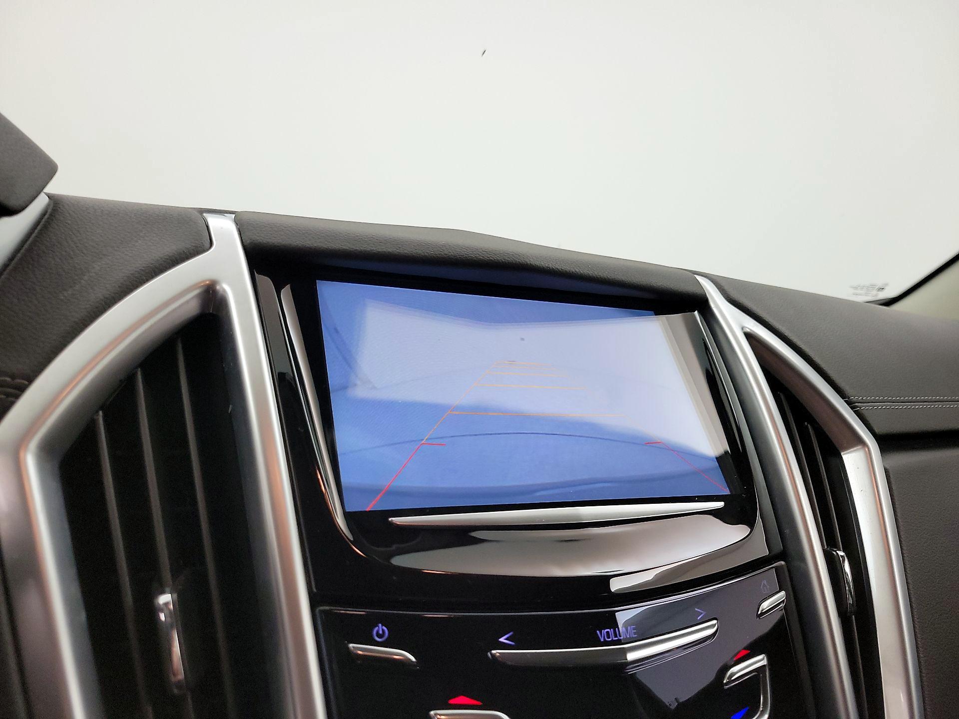 Thumbnail: 2016 Cadillac SRX - 15