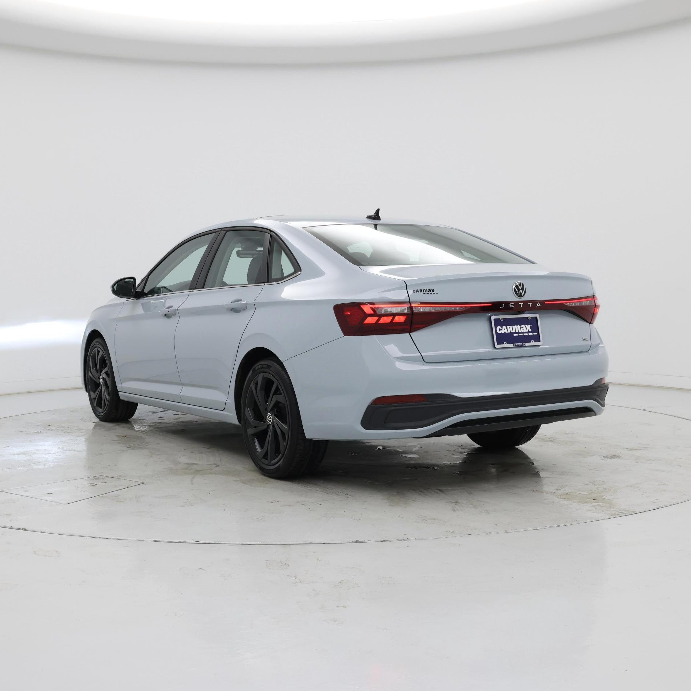 Thumbnail: 2025 Volkswagen Jetta - 2