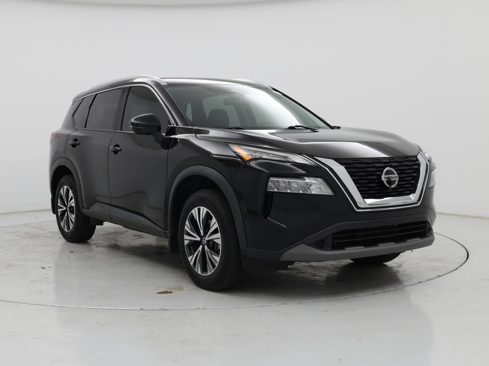2021 Nissan Rogue SV - Photo 2