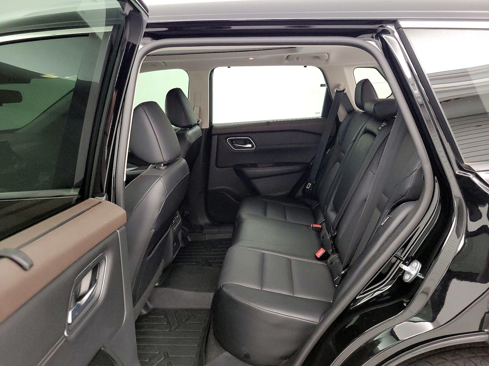 2021 Nissan Rogue SV - Photo 21