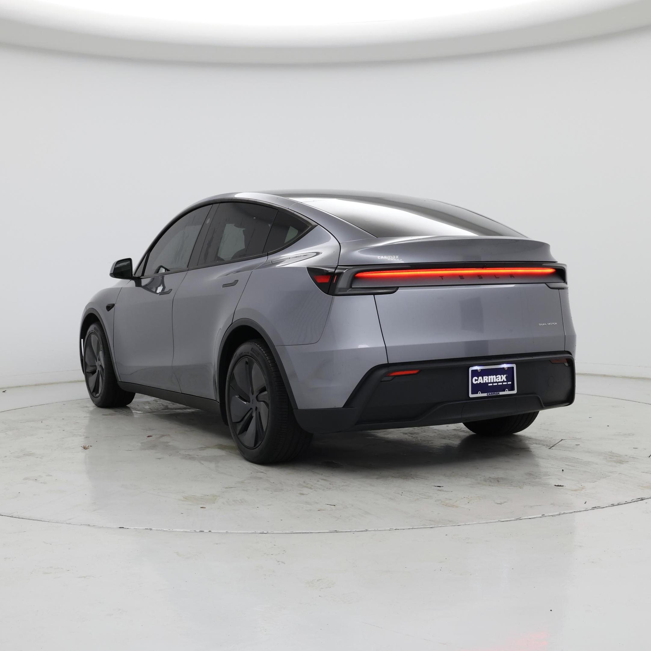 Thumbnail: 2026 Tesla Model Y - 2