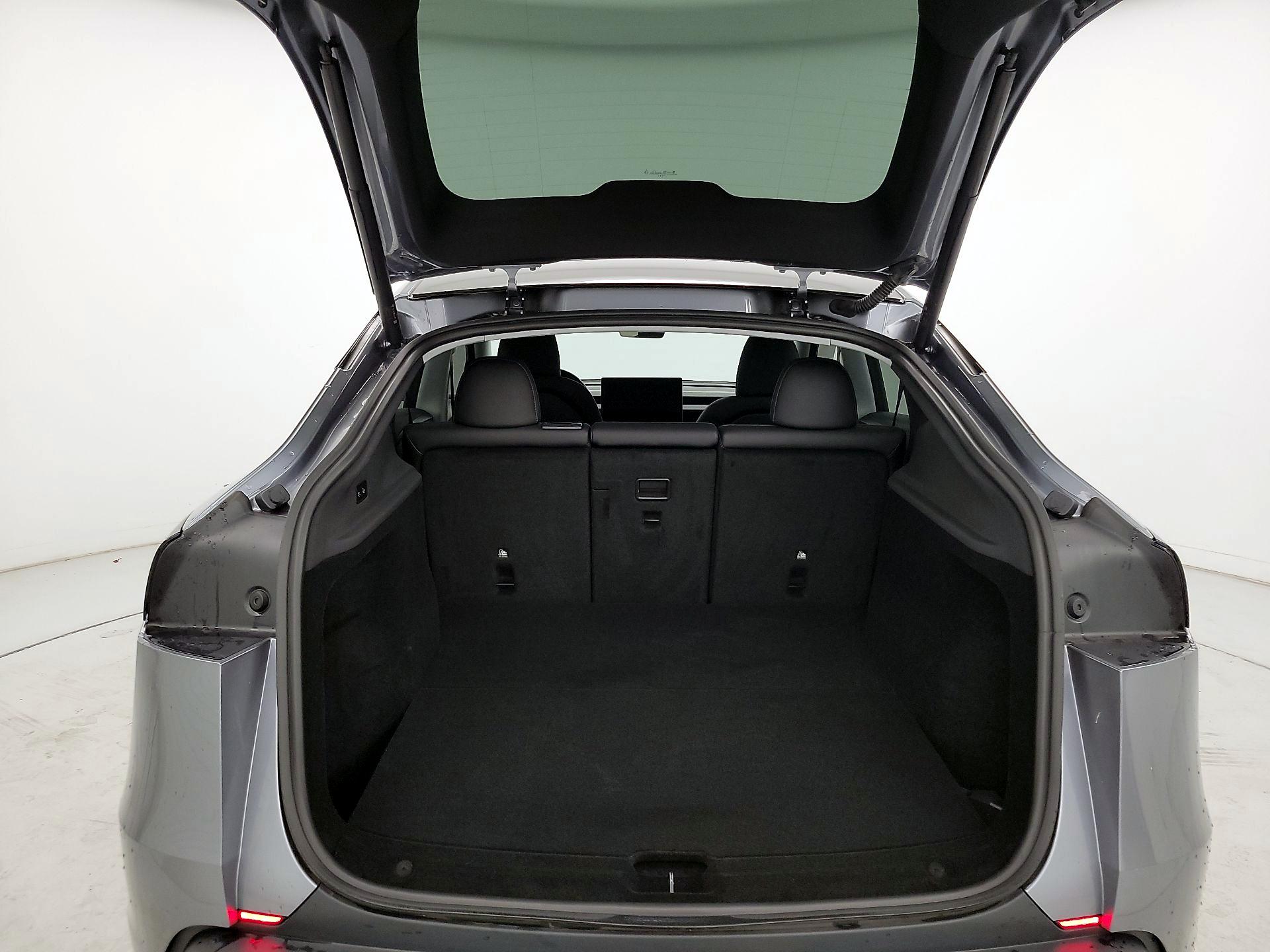 Thumbnail: 2026 Tesla Model Y - 20