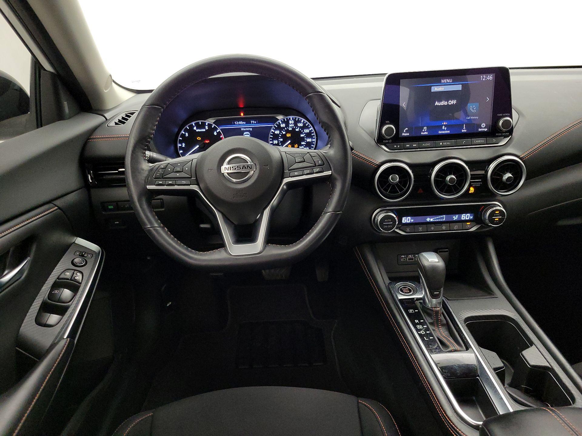 Thumbnail: 2020 Nissan Sentra - 10