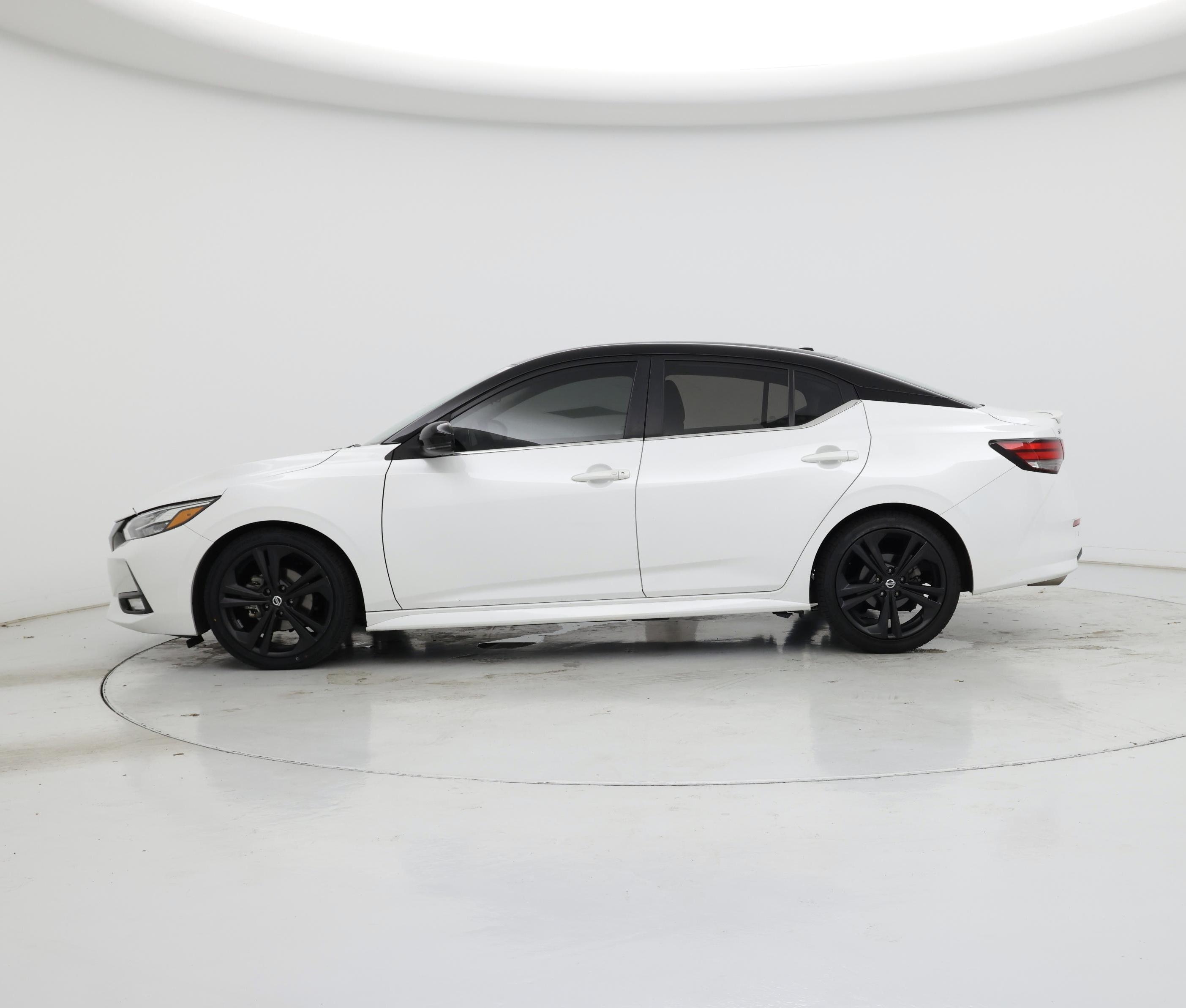 Thumbnail: 2020 Nissan Sentra - 3