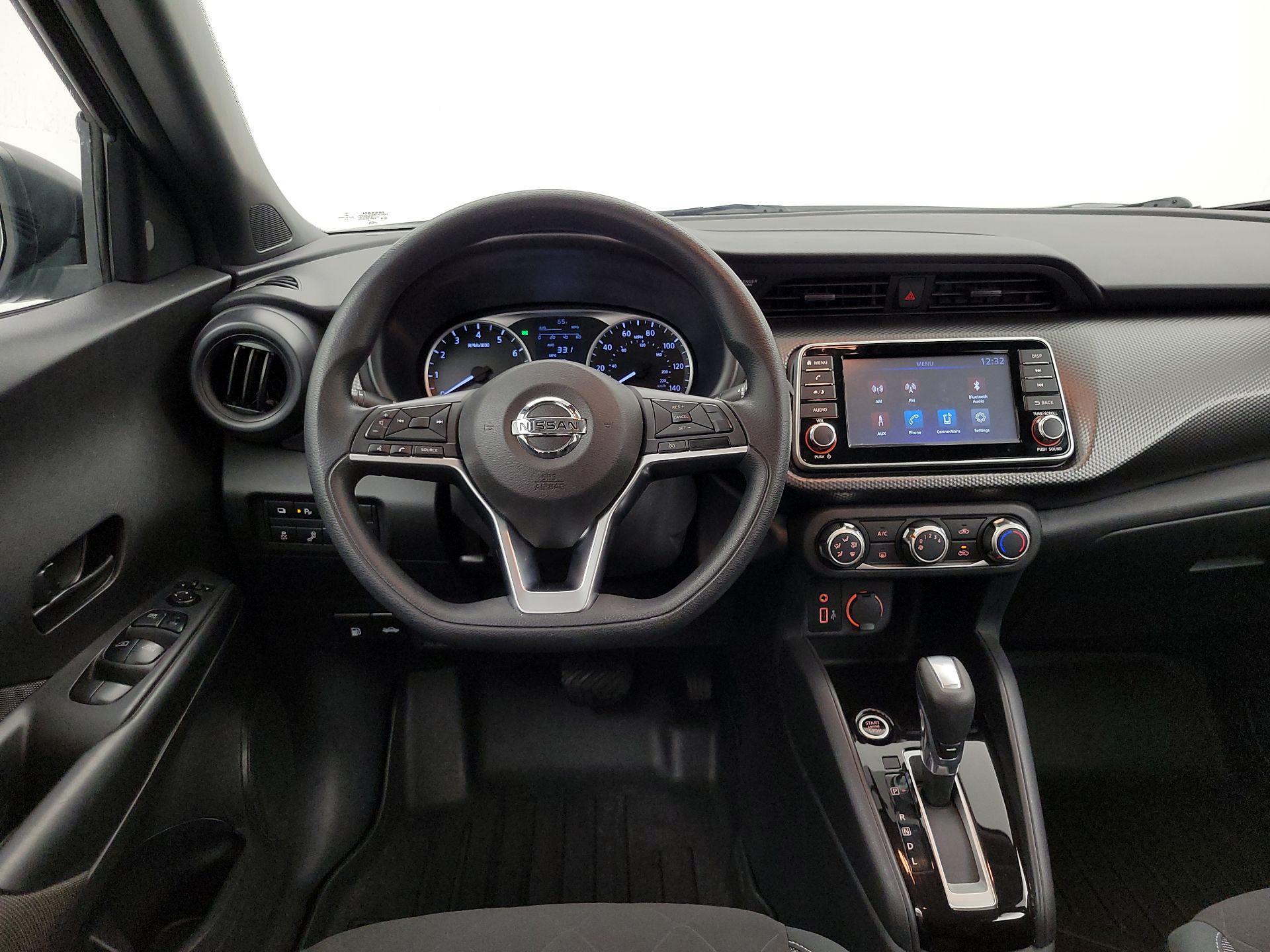 Thumbnail: 2020 Nissan Kicks - 10