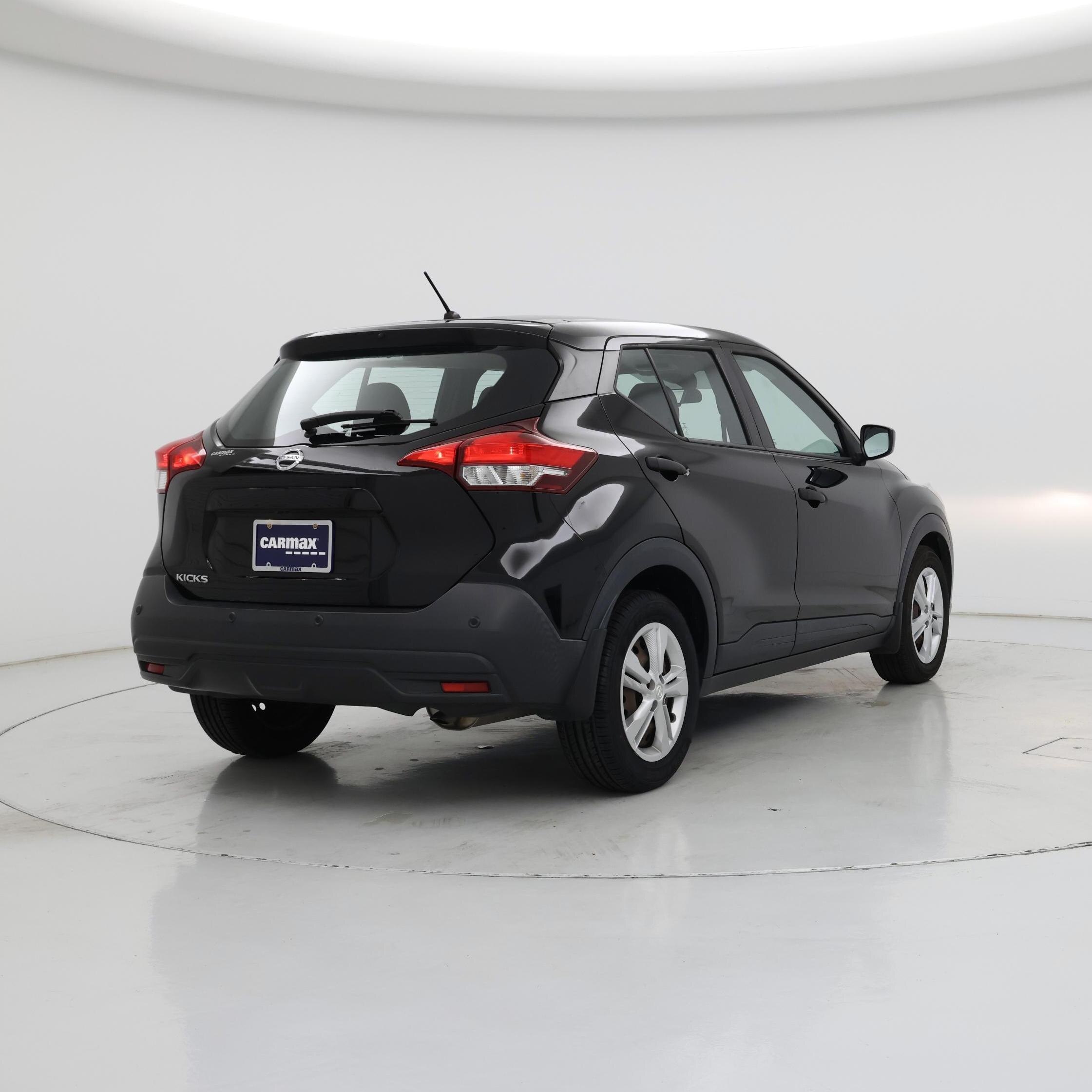 Thumbnail: 2020 Nissan Kicks - 8