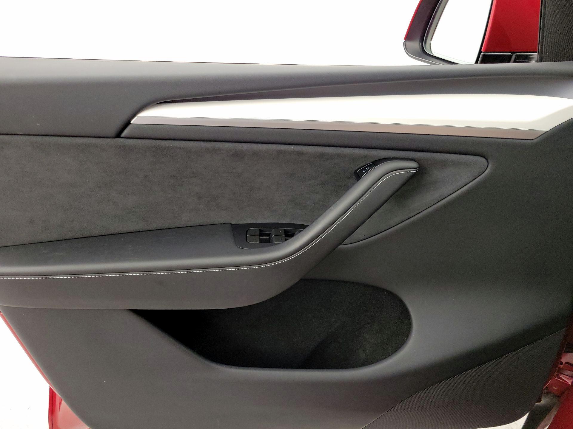 Thumbnail: 2024 Tesla Model Y - 12
