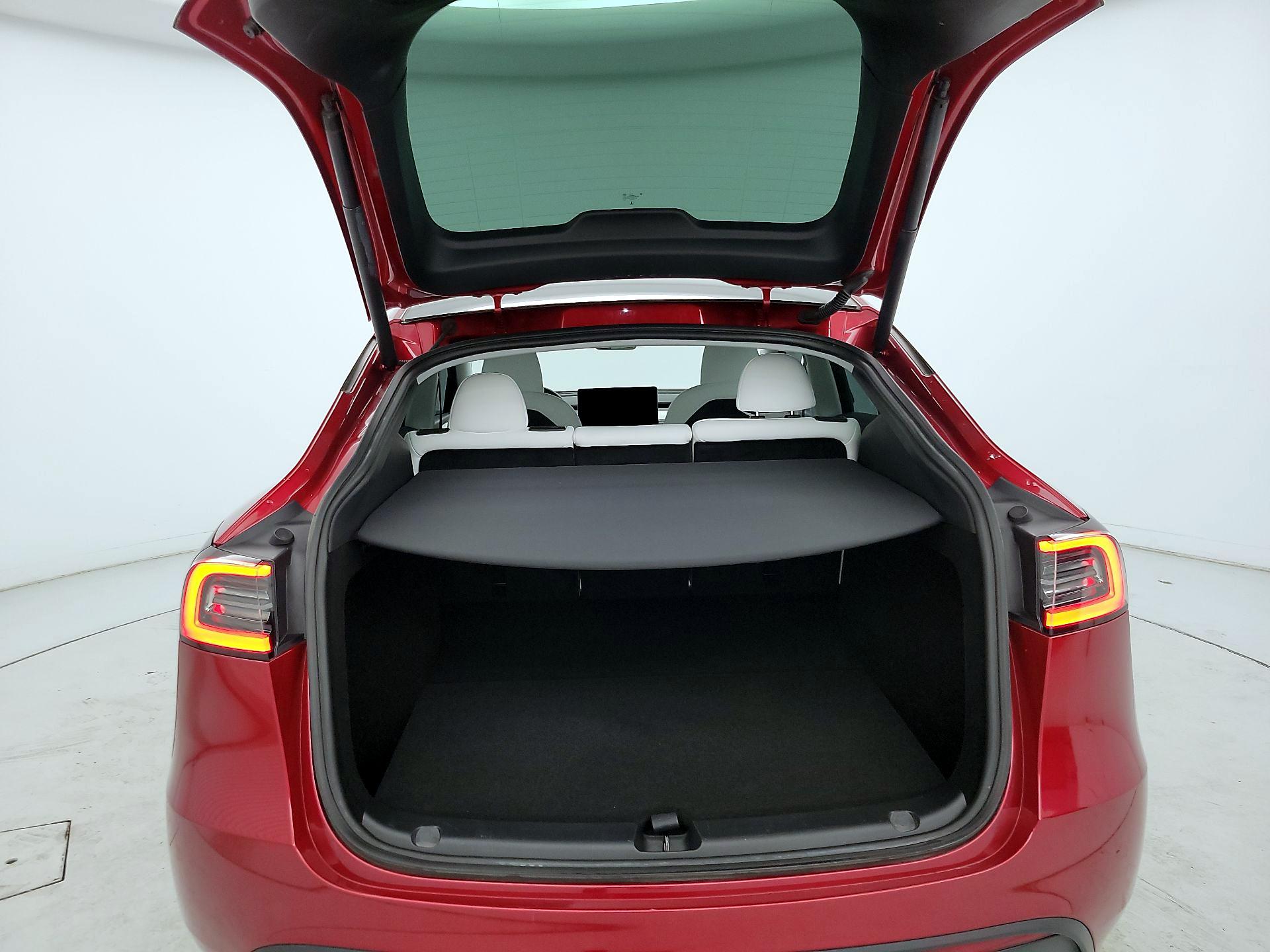 Thumbnail: 2024 Tesla Model Y - 20